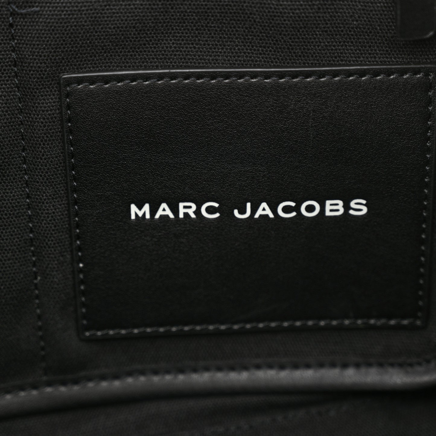 Straw Jacquard Medium The Traveler Tote Bag Natural