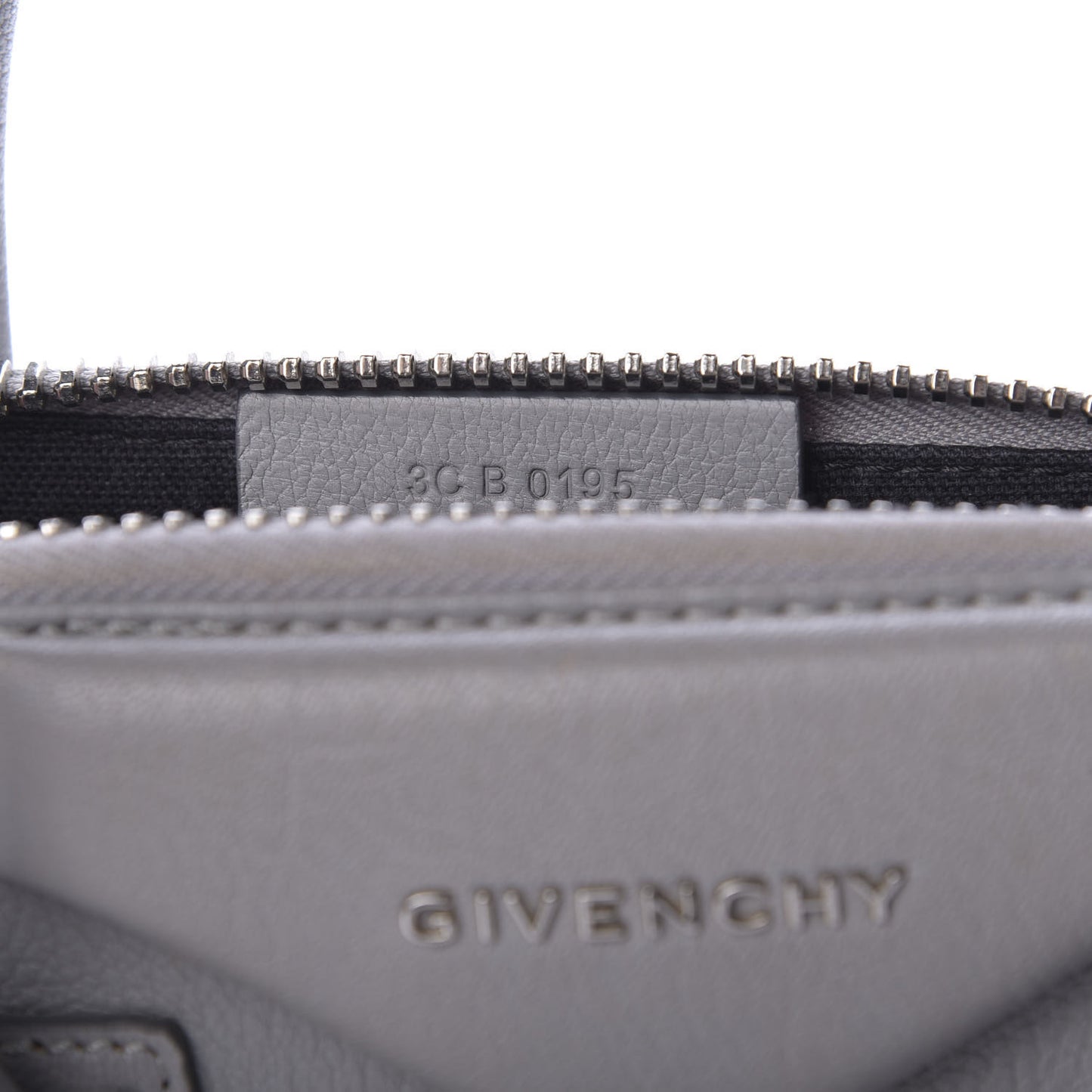 Sugar Goatskin Small Antigona Pearl Grey