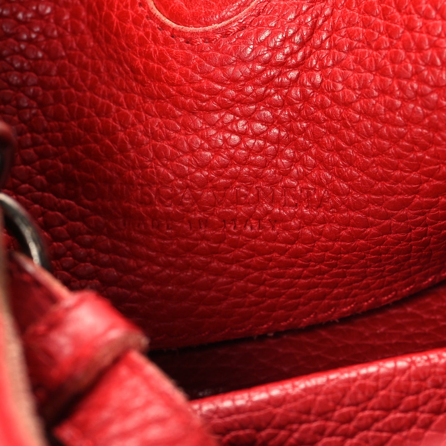 Catalano Calfskin Medium Campana Red