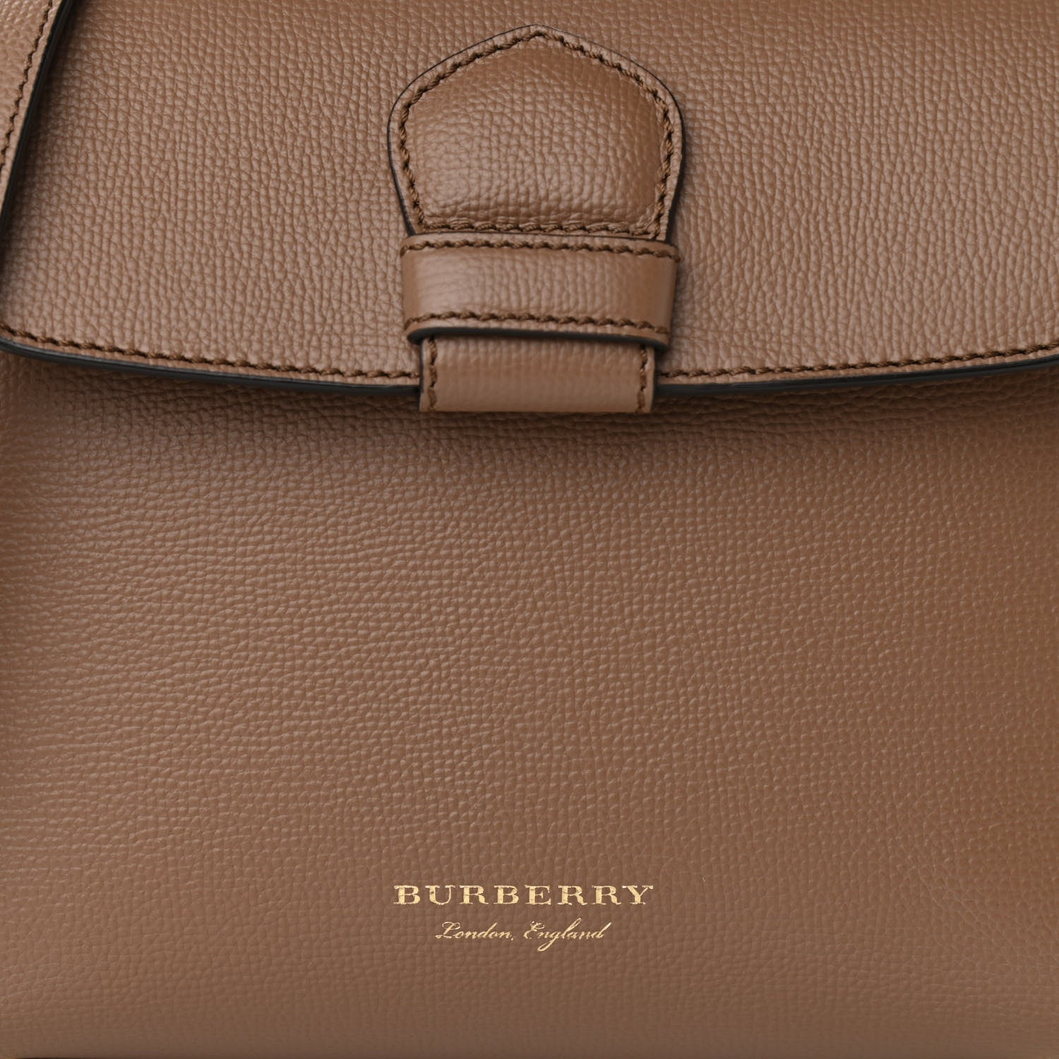 Burberry Derby Calfskin House Check Small Camberley Dark Sand 9 of 9