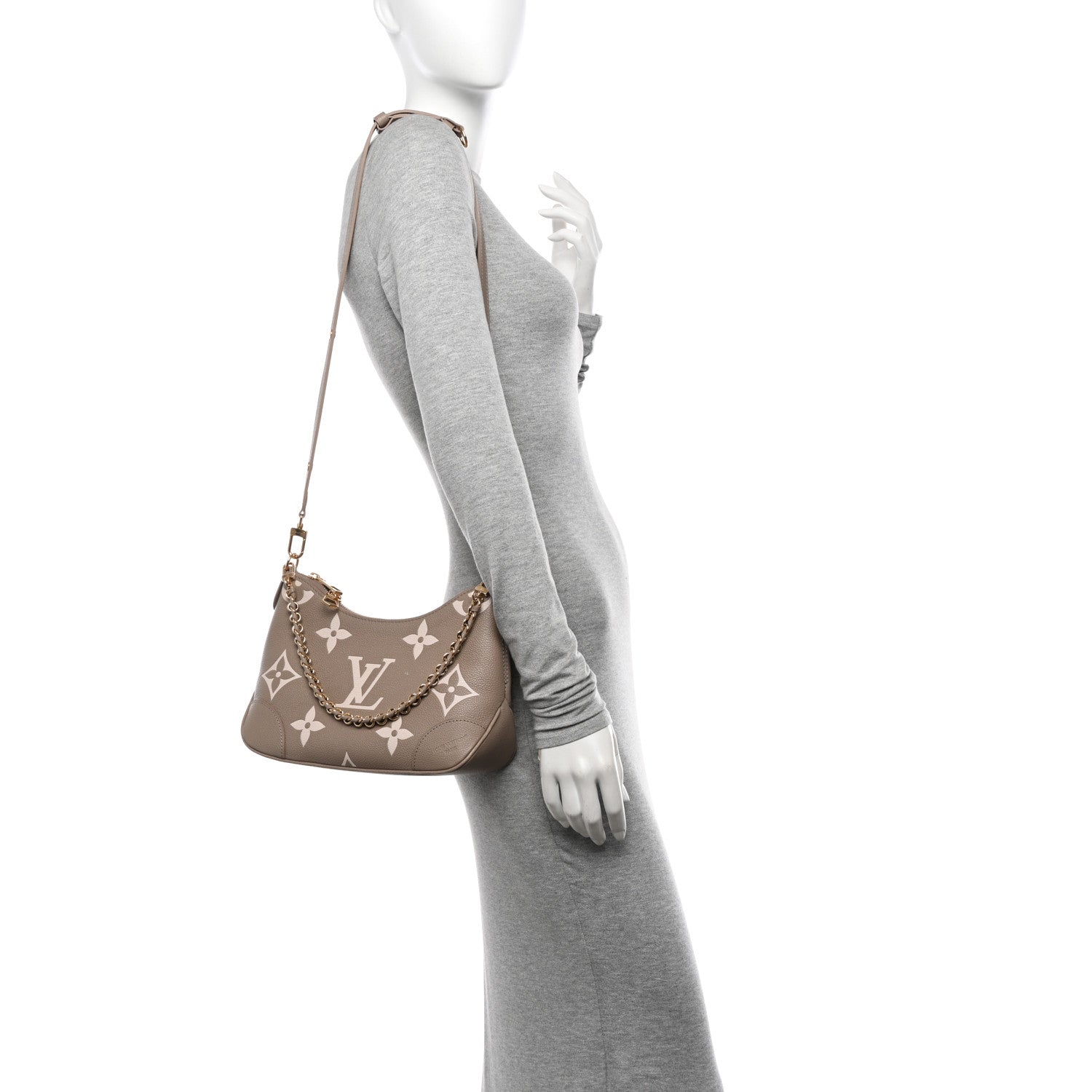 Louis Vuitton Empreinte Monogram Giant Boulogne NM Dove Cream 2 of 10