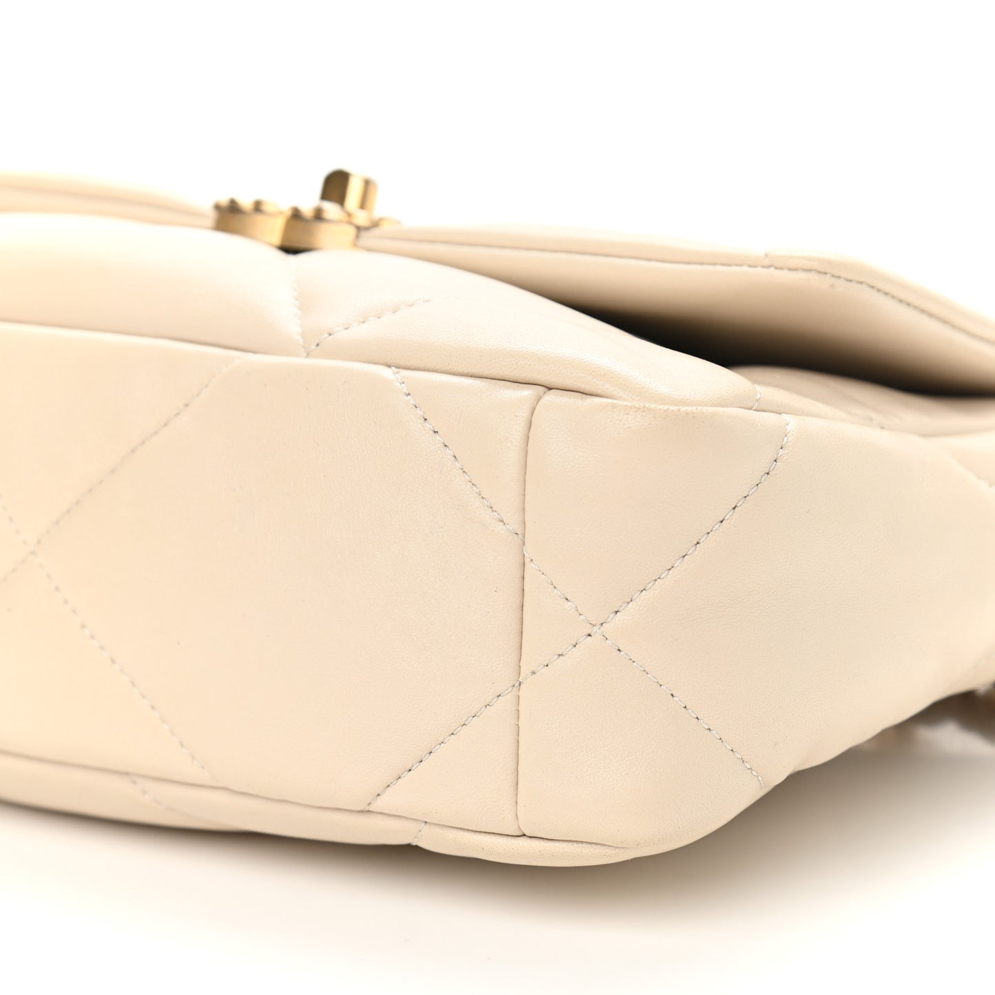 Lambskin Quilted Medium Chanel 19 Flap Light Beige