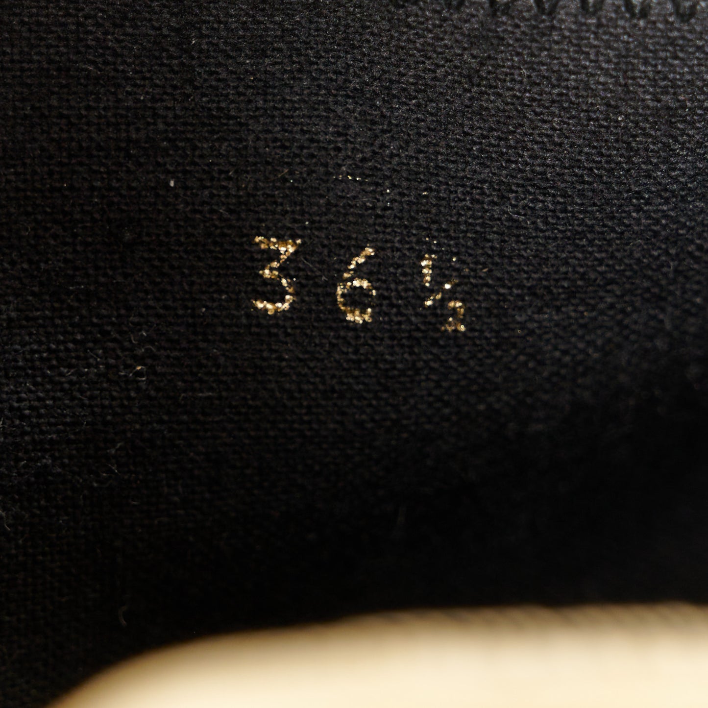 Crunch Calfskin Sharpei Pumps 36.5 Tapioca