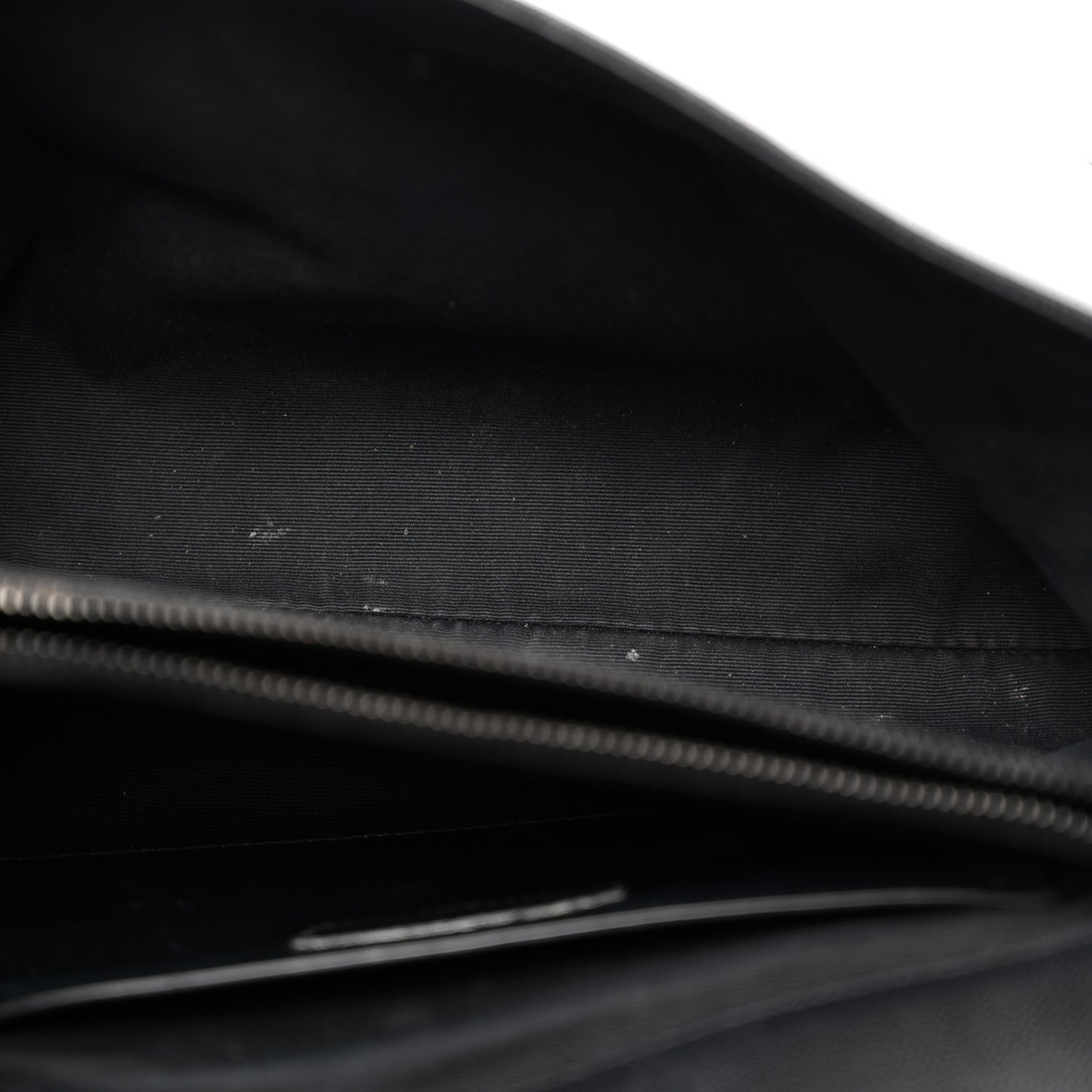 Grain De Poudre Medium West Hollywood Monogram Fold-Over Black