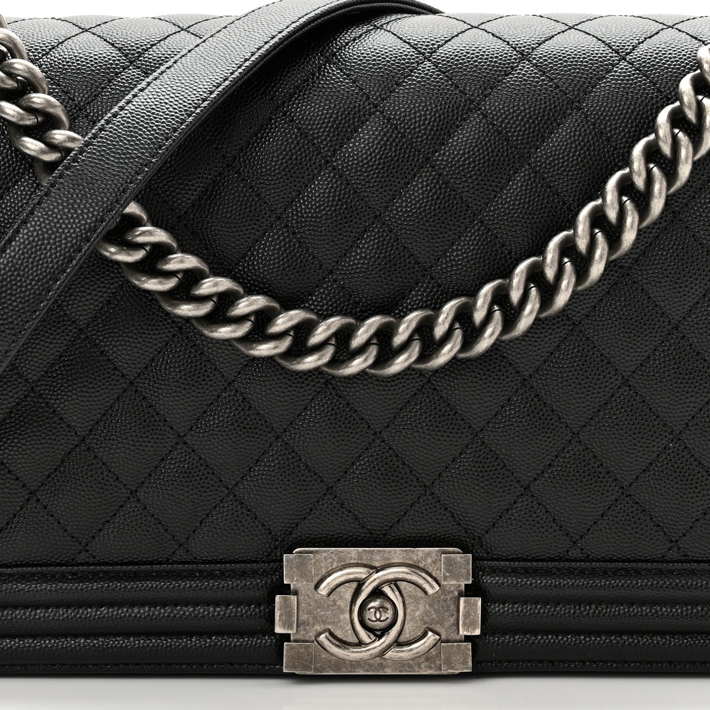 Caviar Quilted New Medium Boy Flap Black