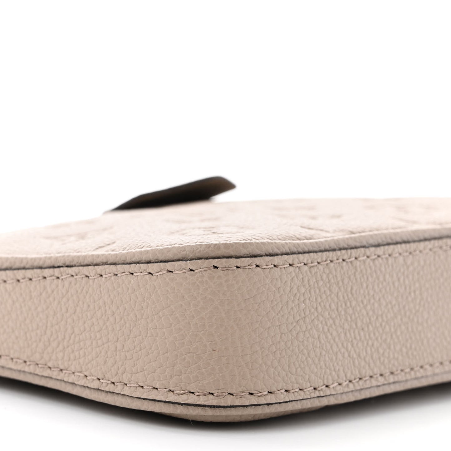 Empreinte Easy Pouch On Strap Tourterelle