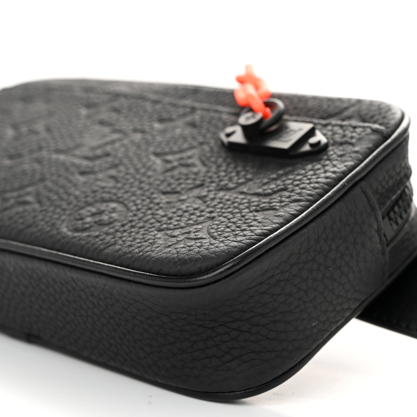 Taurillon Monogram Uniformes Solar Ray Soft Pochette Volga Belt Bag Black