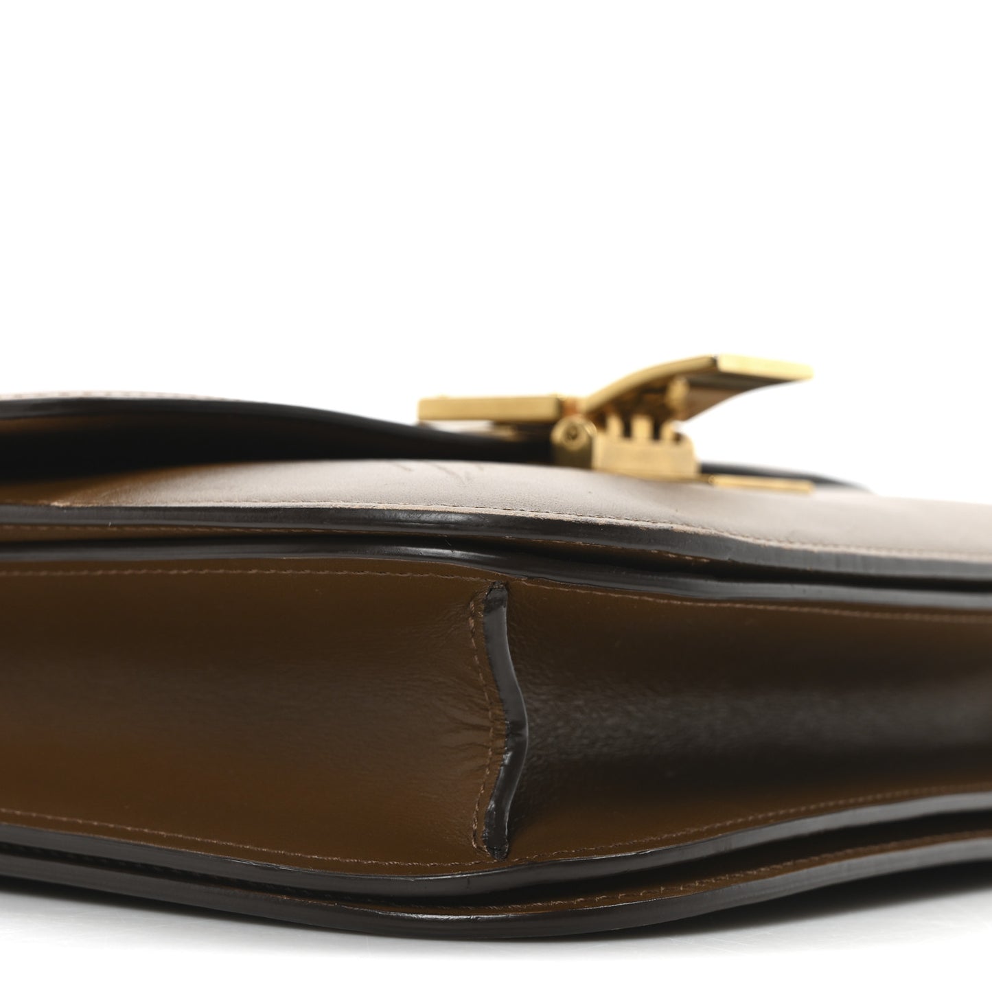 Smooth Calfskin Medium Classic Box Flap Bag Camel