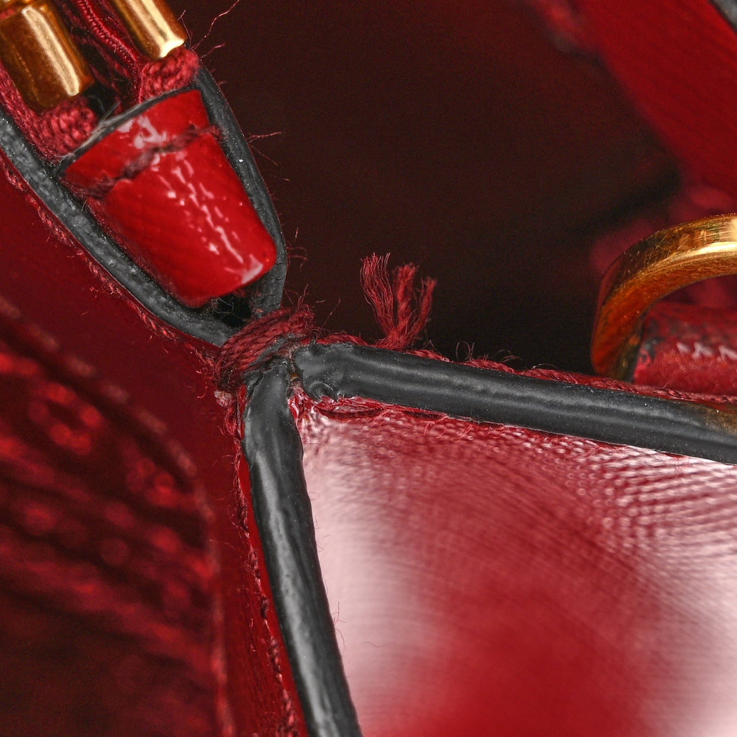 Saffiano Vernice Medium Open Promenade Tote Rosso