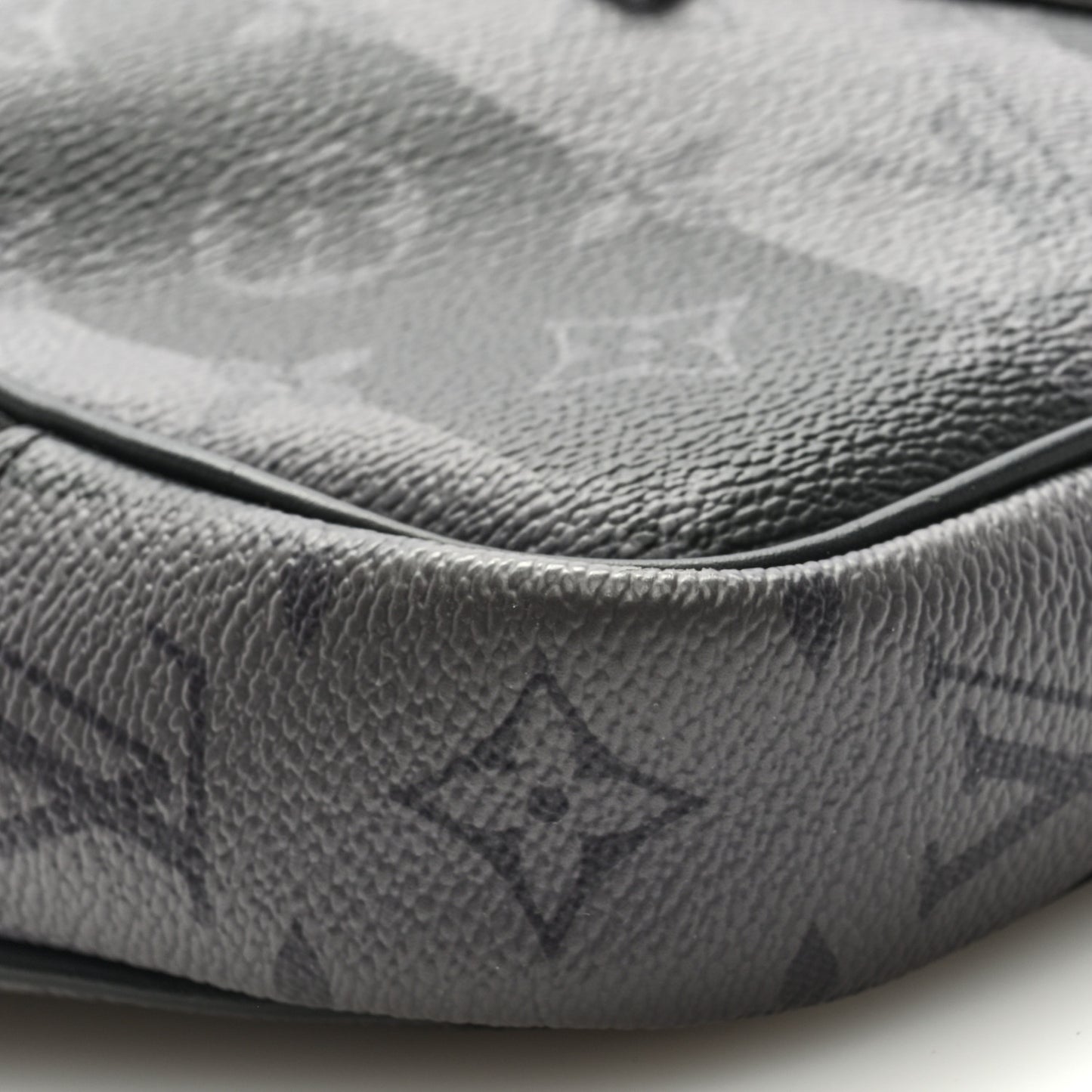 X NIGO Monogram Eclipse Stripes LV Heart Modular Sling Bag