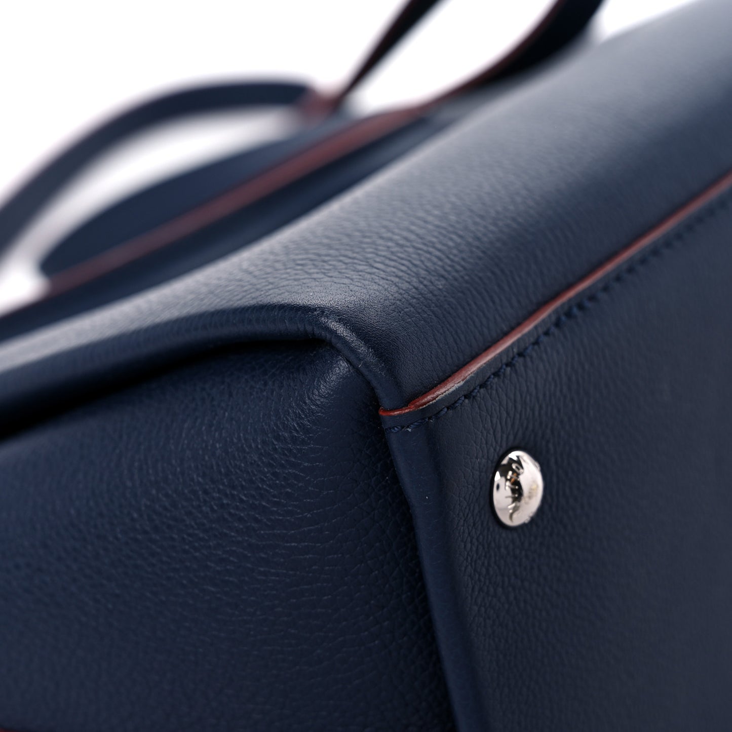 Calfskin Lockmeto Marine Rouge