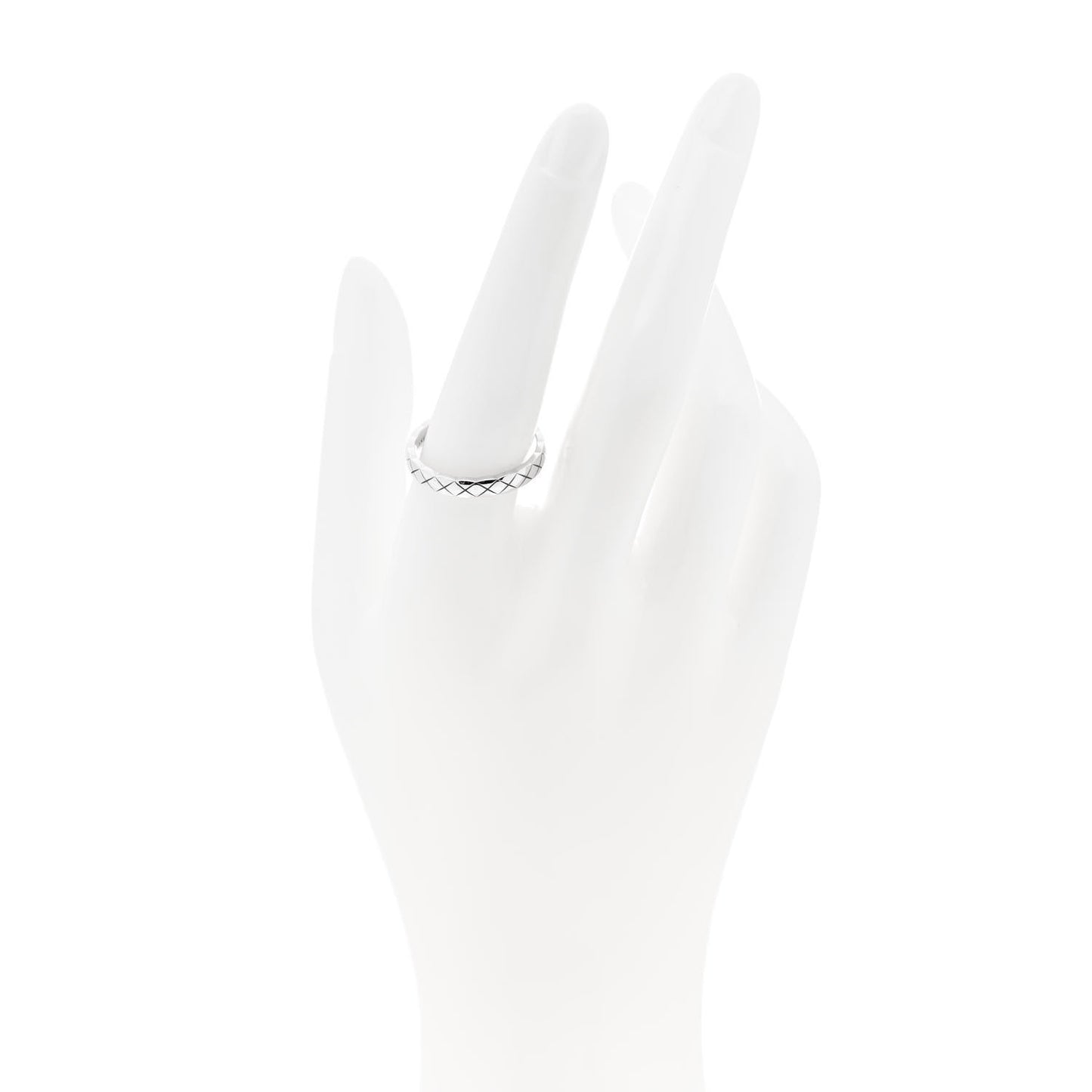 18K White Gold Mini Coco Crush Ring 58 8.25