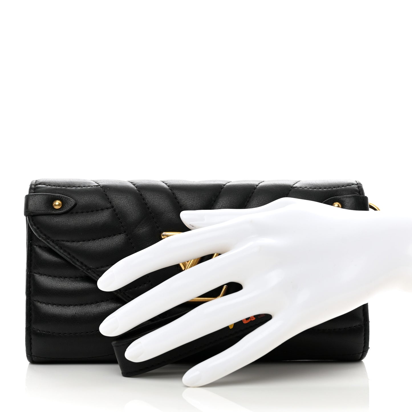 Calfskin New Wave Long Wallet Black