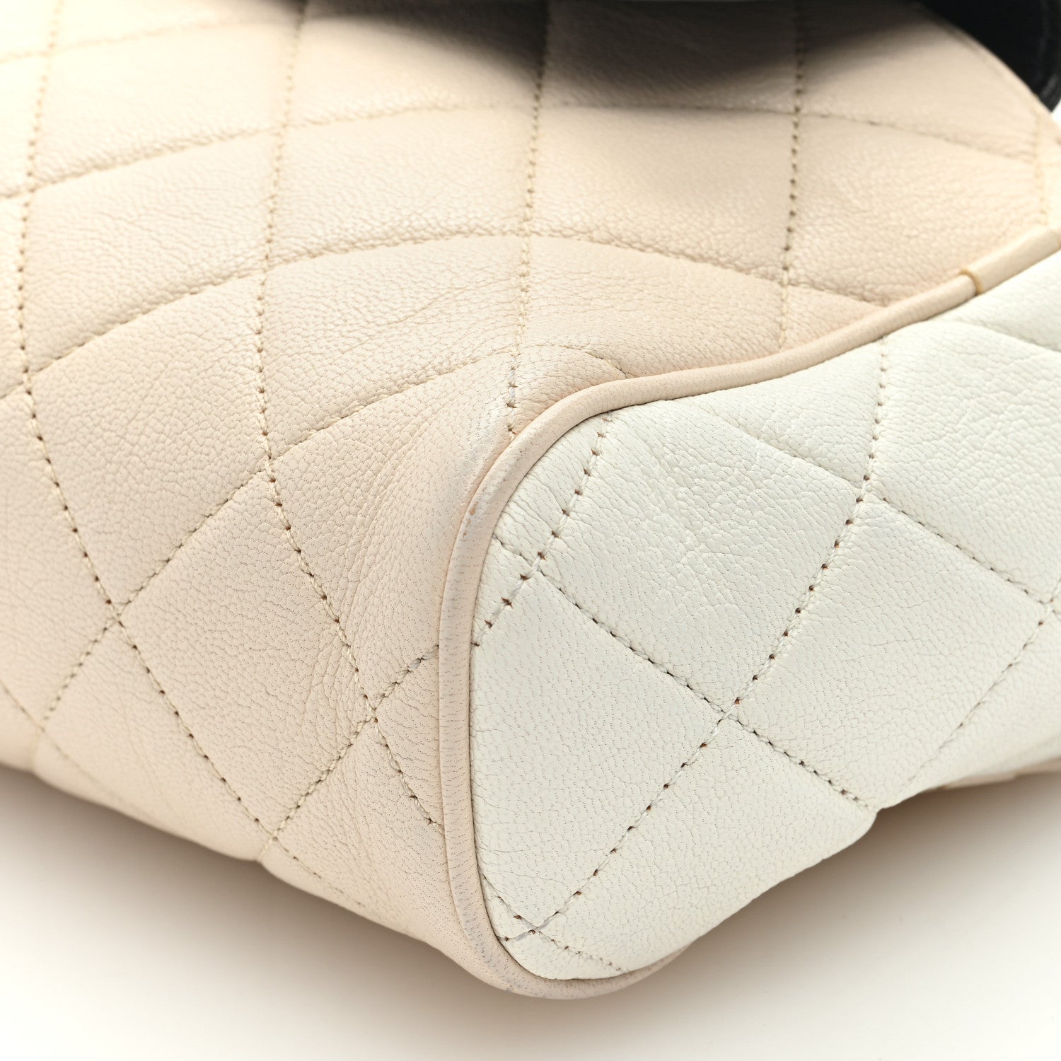 Chanel Goatskin Quilted Tri-Color Medium In & Out Camera Case Beige White Black 11 of 12