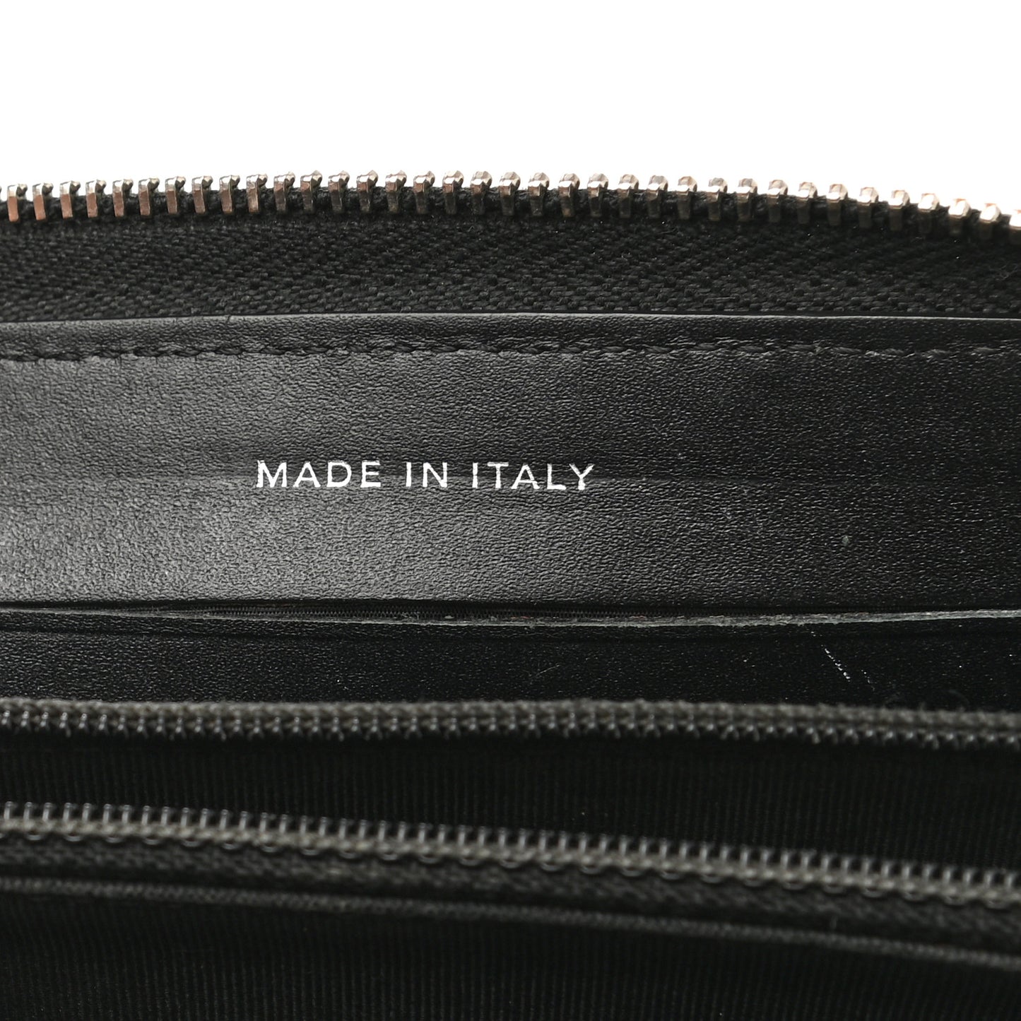 Caviar Quilted Medium Zip Around Wallet Black