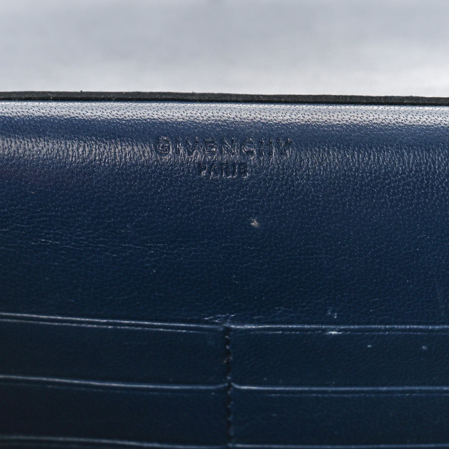 Calfskin Studded Pandora Chain Wallet Navy