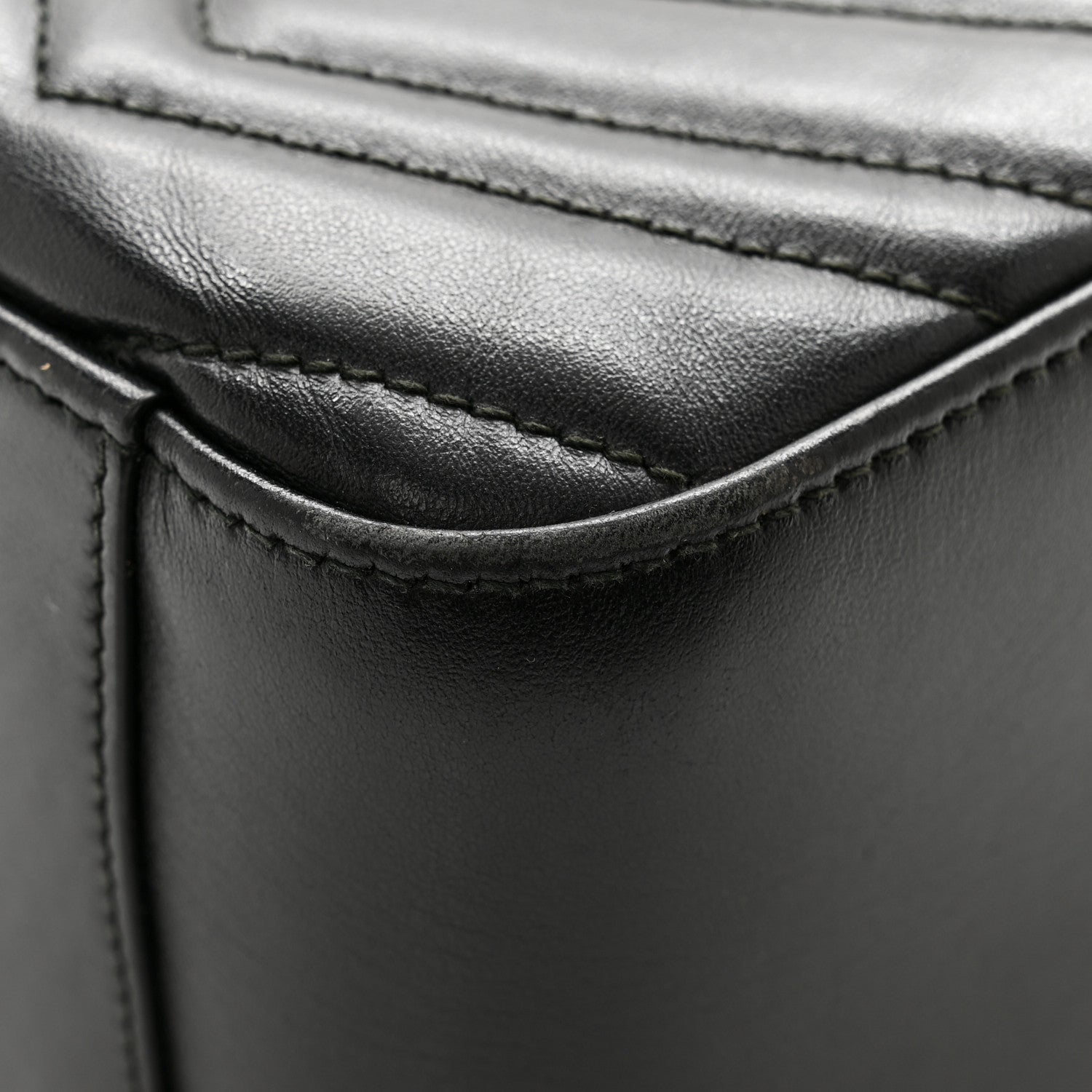 Gucci Calfskin Matelasse GG Marmont Dome Backpack Black 13 of 19