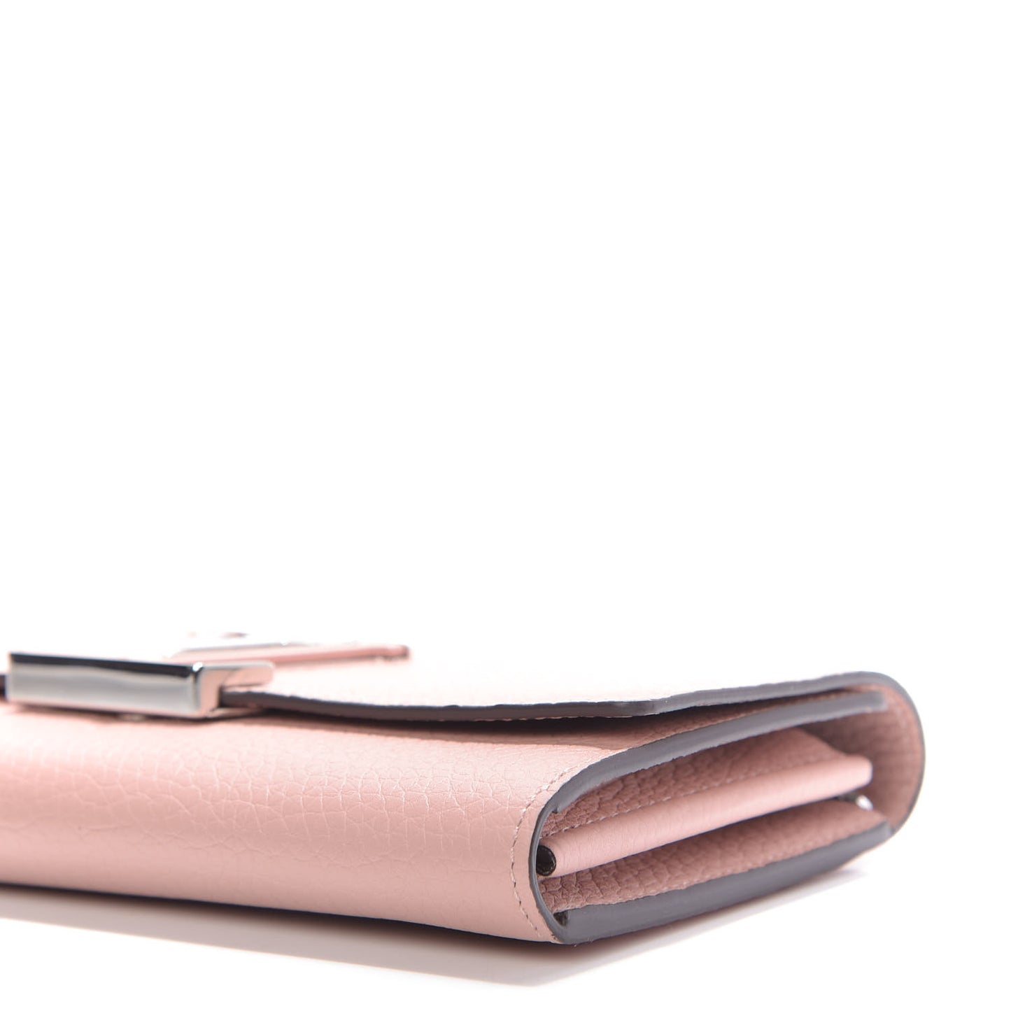 Taurillon Capucines Wallet Magnolia