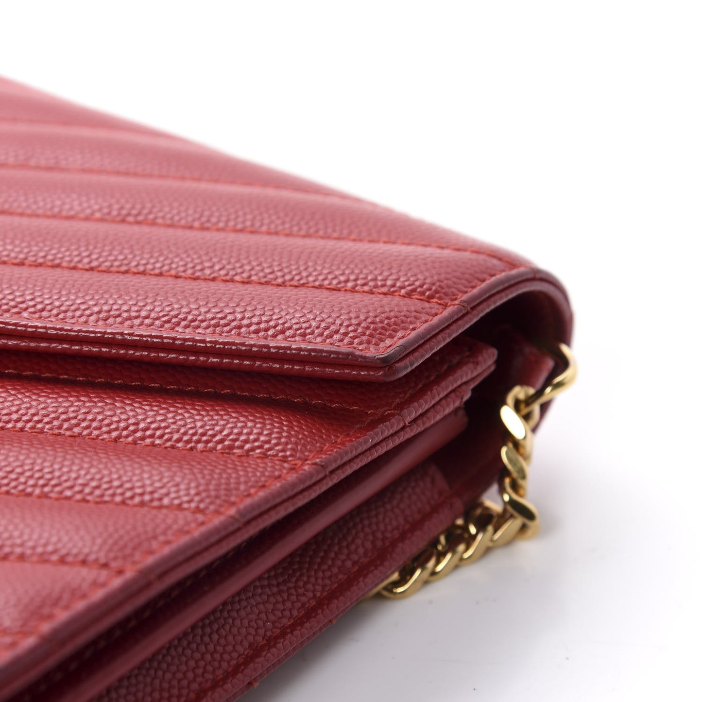 Grain De Poudre Matelasse Chevron Monogram Chain Wallet Red