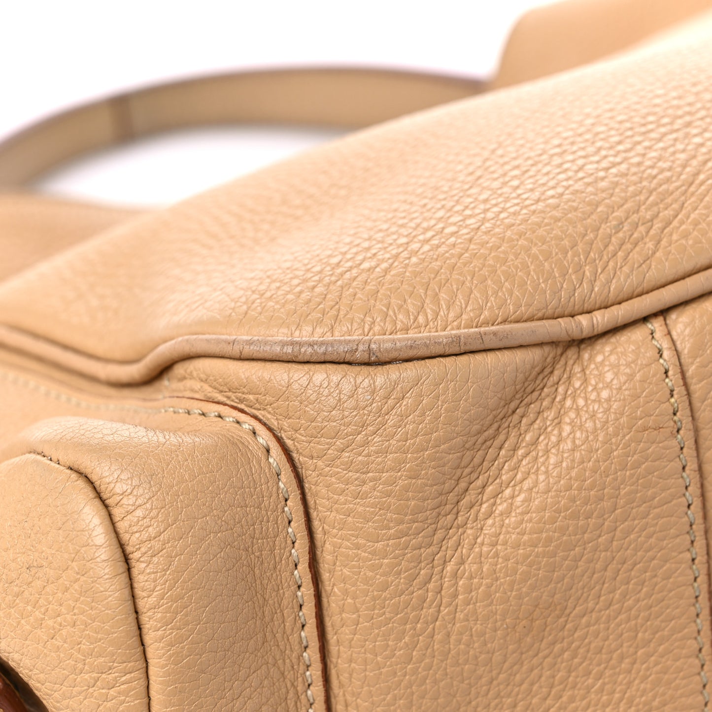 Vitello Daino Buckle Shoulder Bag Sabbia