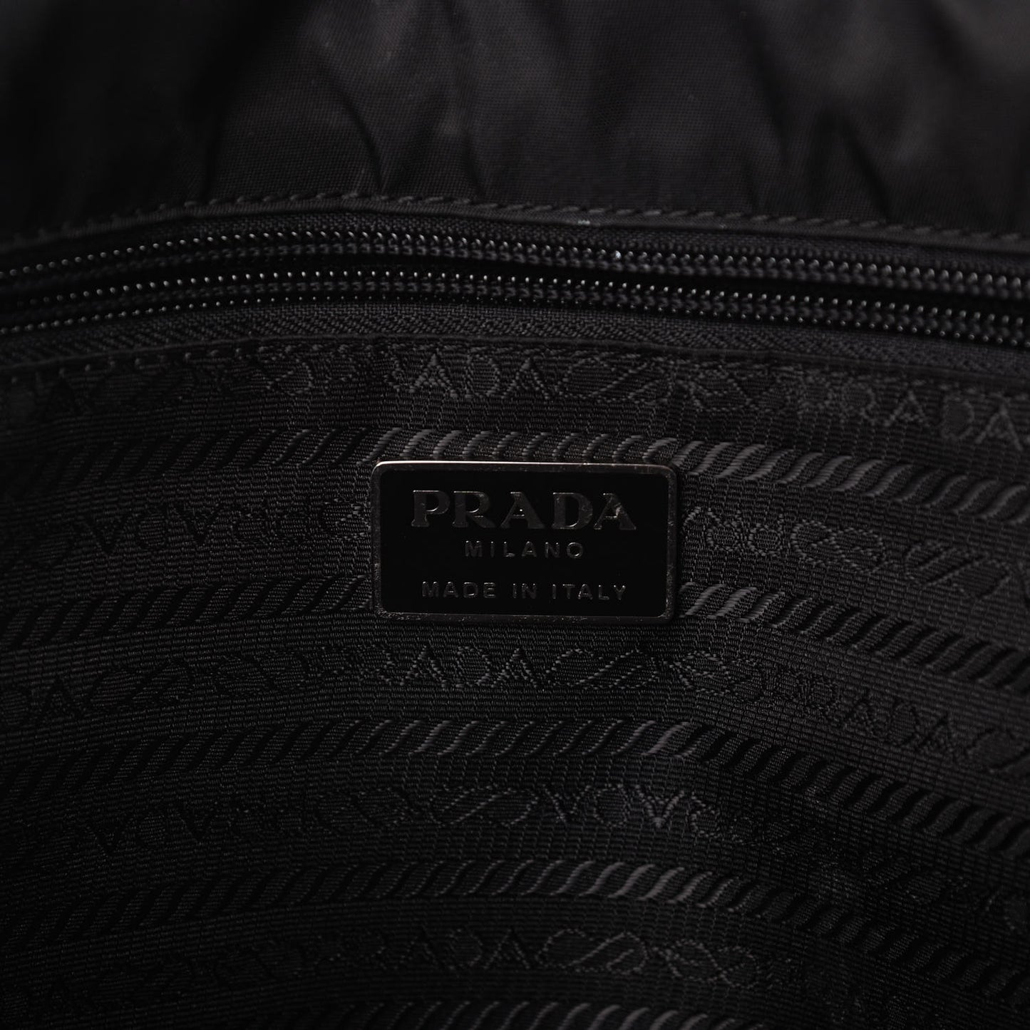Tessuto Nylon Saffiano Logo Messenger Bag Black