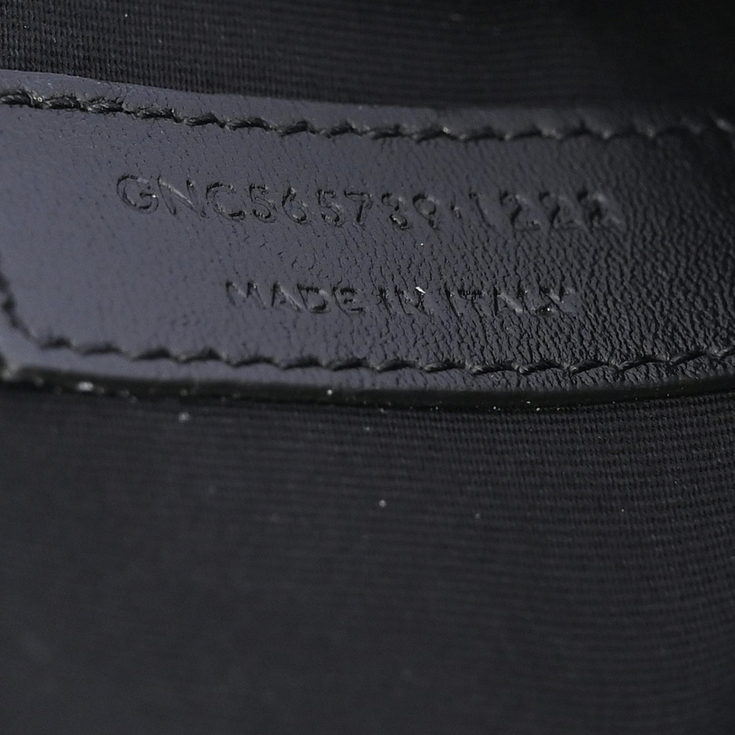 Grain De Poudre Uptown Pouch Crema Soft