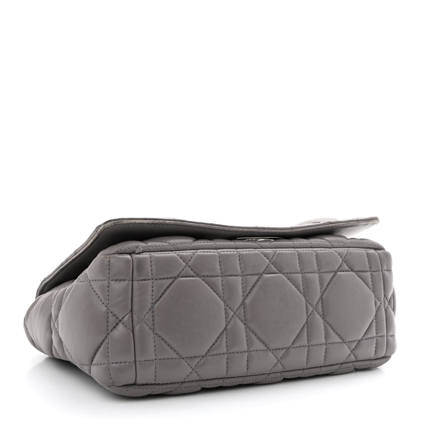 Calfskin Macrocannage Medium Caro Bag Iron Grey