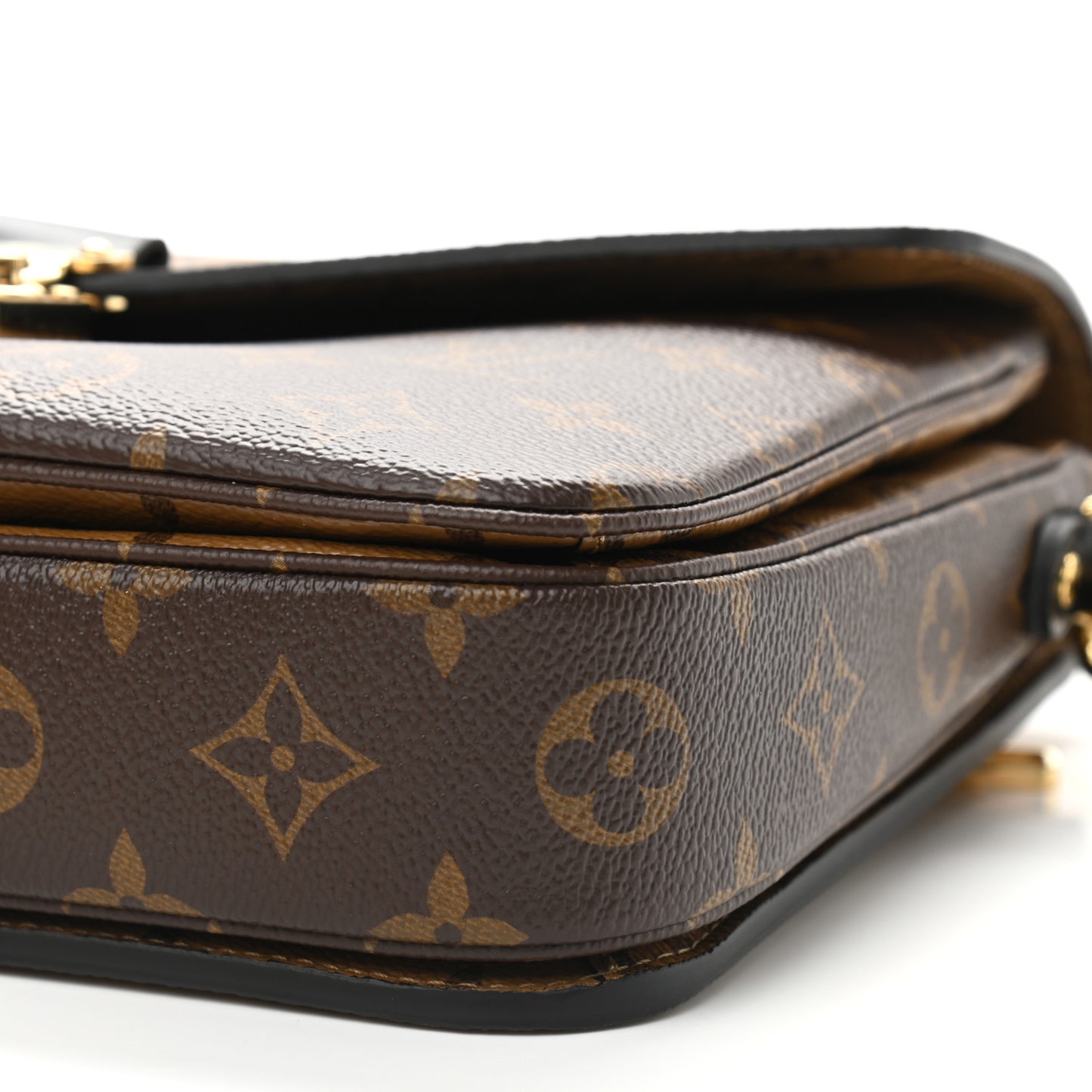 Reverse Monogram Pochette Metis