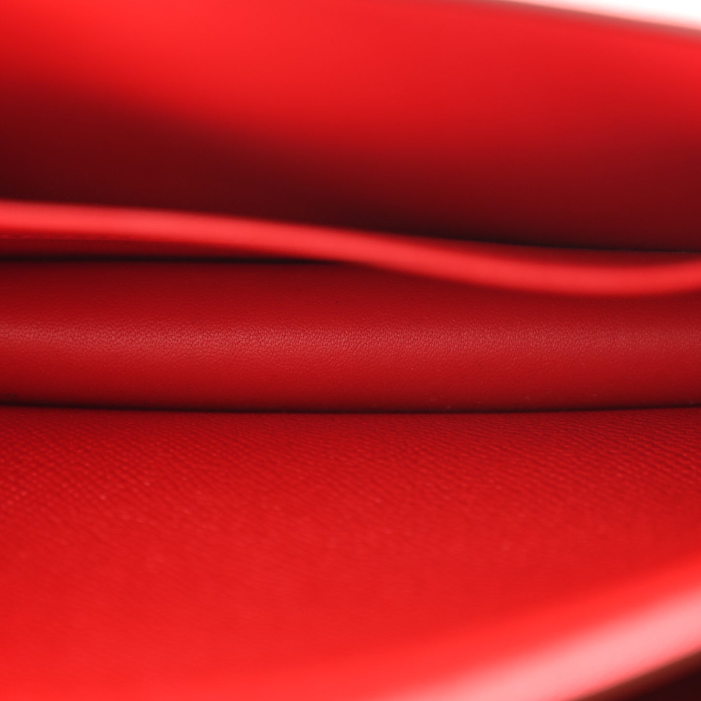 Epsom Constance 24 Rouge Casaque