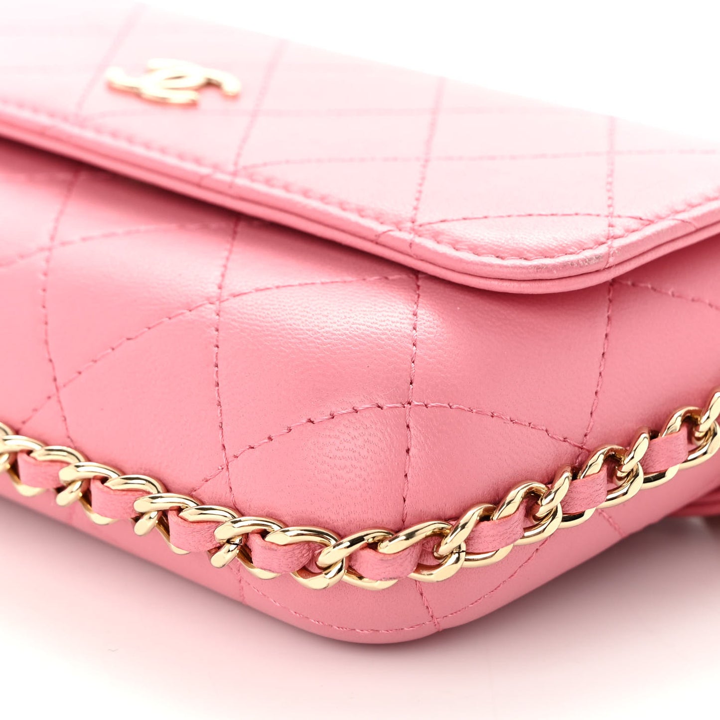 Lambskin Quilted Chain Around Clutch On Chain Pink