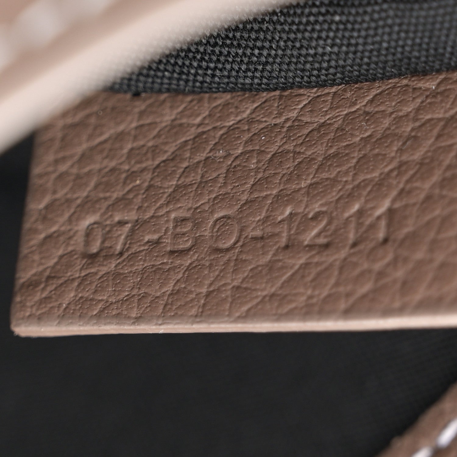 Christian Dior X KAWS Grained Calfskin Saddle Pouch Marron Multicolor 7 of 10