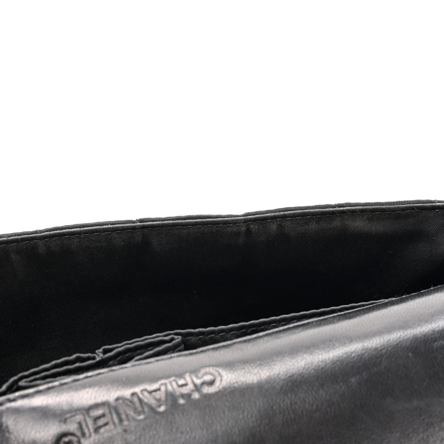 Nylon Travel East West Flap Black