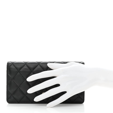 Lambskin Quilted Yen Wallet Black