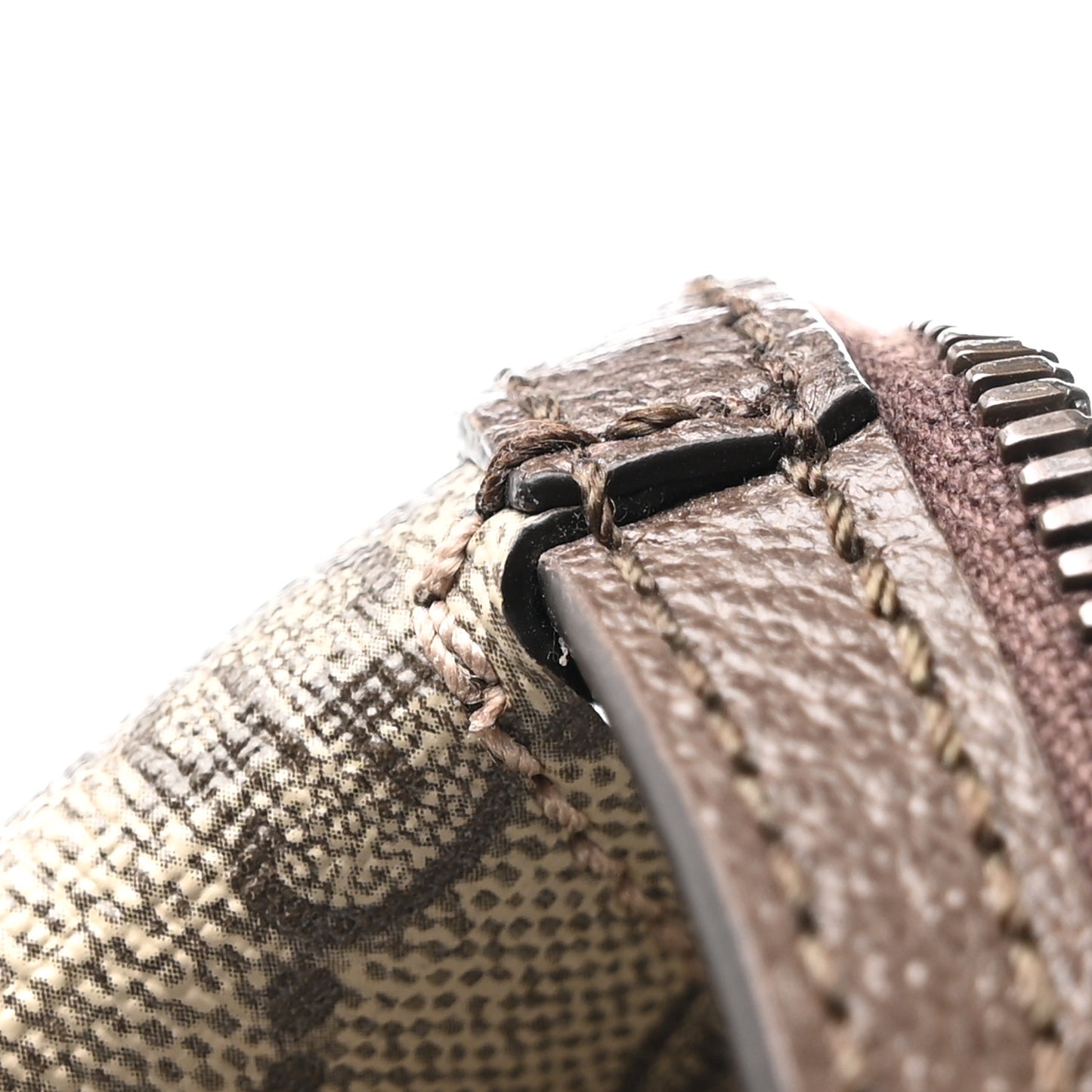 GG Supreme Monogram Textured Dollar Calfskin Web Small Savoy Toiletry Case Beige Ebony