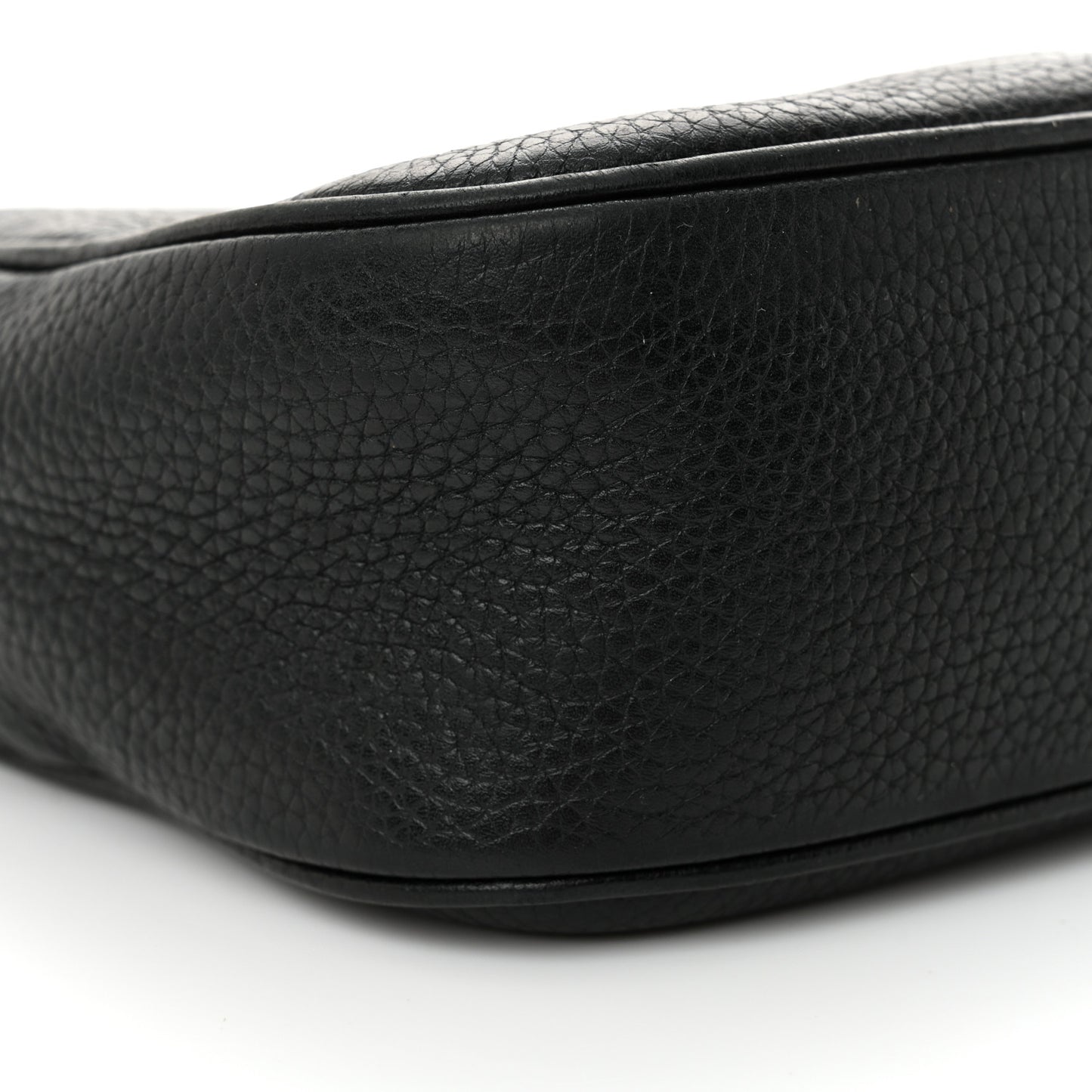 Pebbled Calfskin Small Soho Disco Bag Black