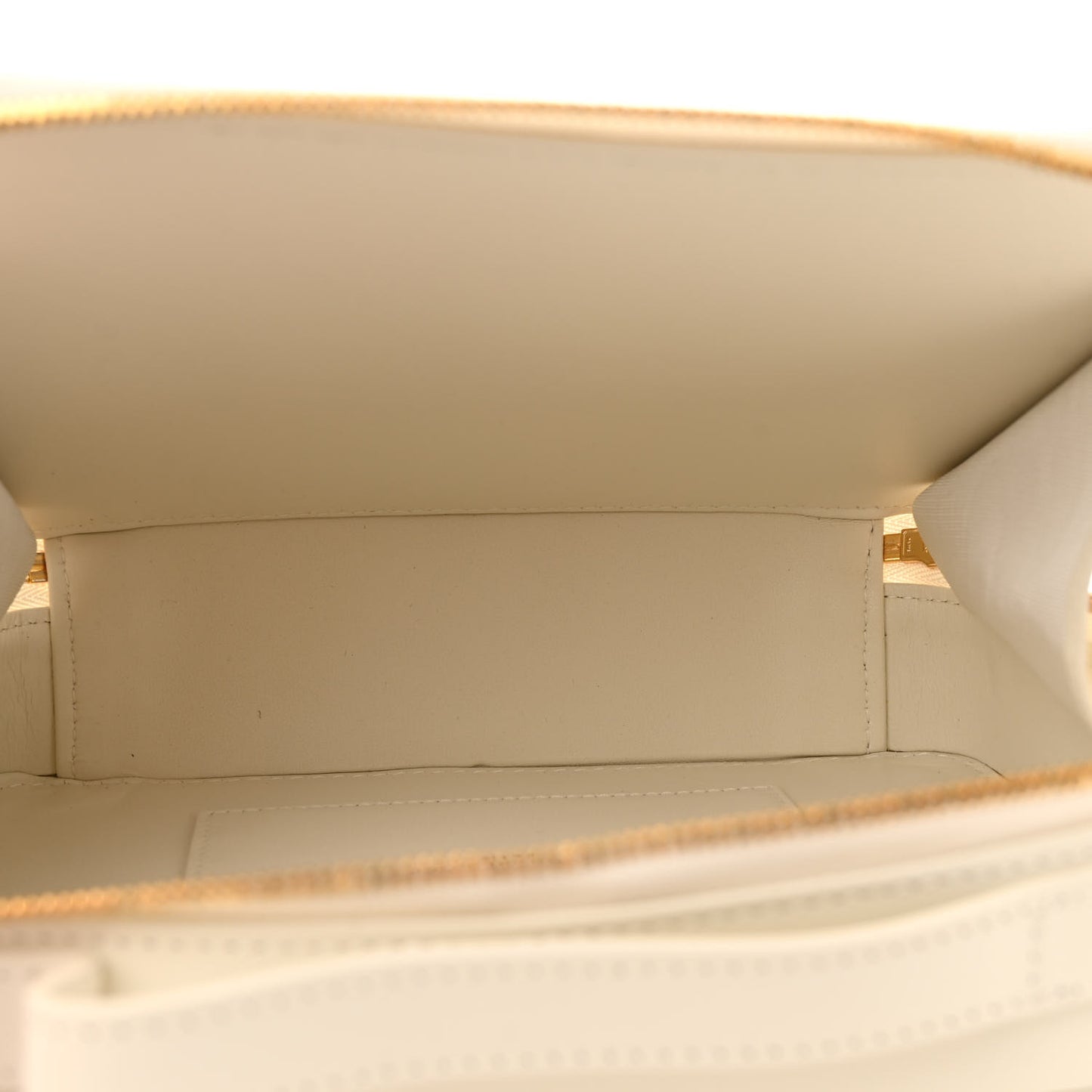 Calfskin Macrocannage Caro Box Bag Latte
