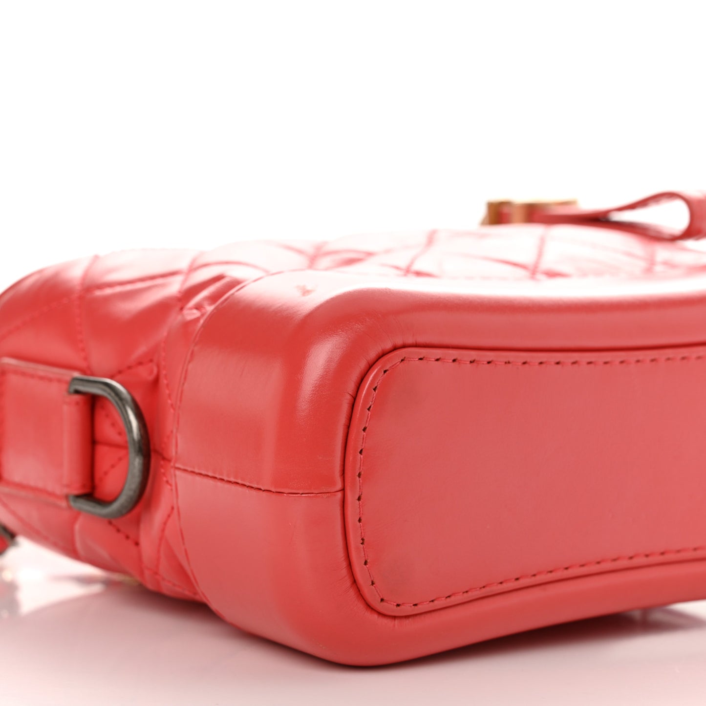 Aged Calfskin Quilted Small Gabrielle Hobo Red