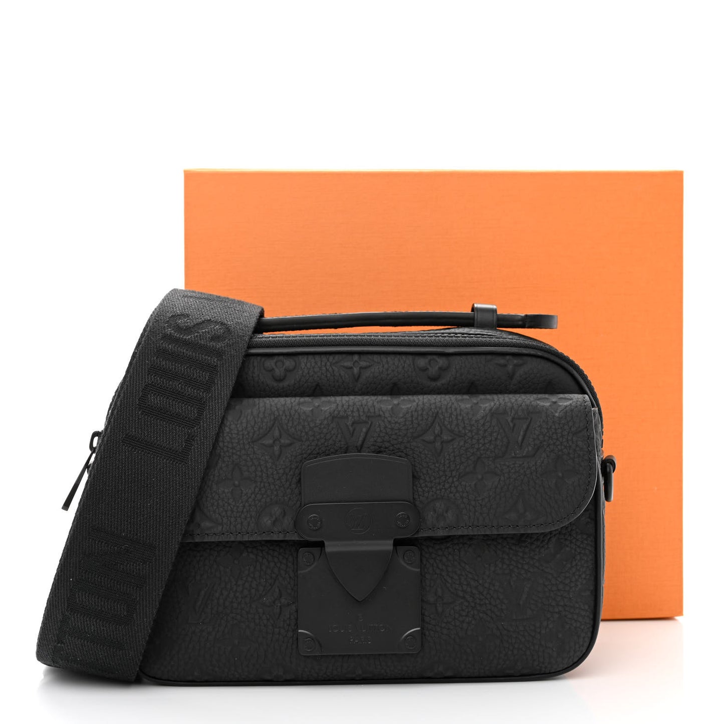 Taurillon Monogram S Lock Messenger Black