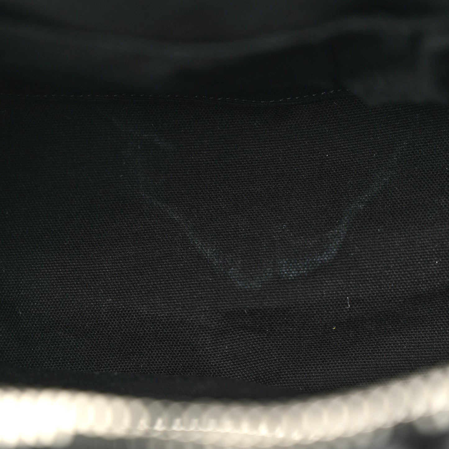 Shiny Lord Calfskin Small Antigona Black