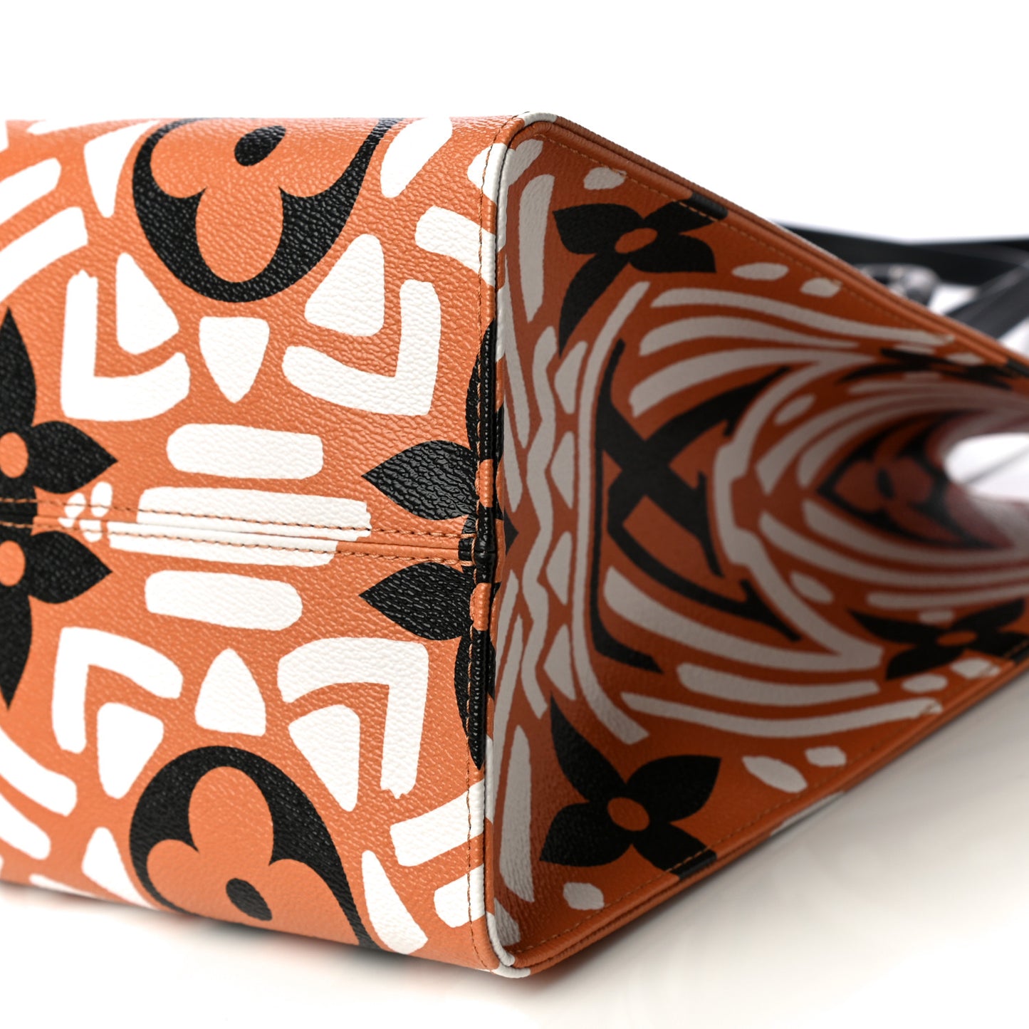 Monogram Giant Crafty Onthego GM Crème Caramel