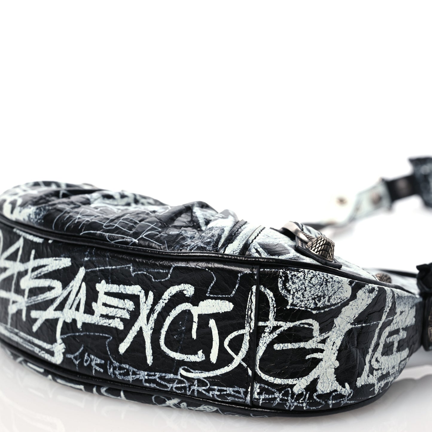 Agneau Arena Graffiti Le Cagole Shoulder Bag XS White Black