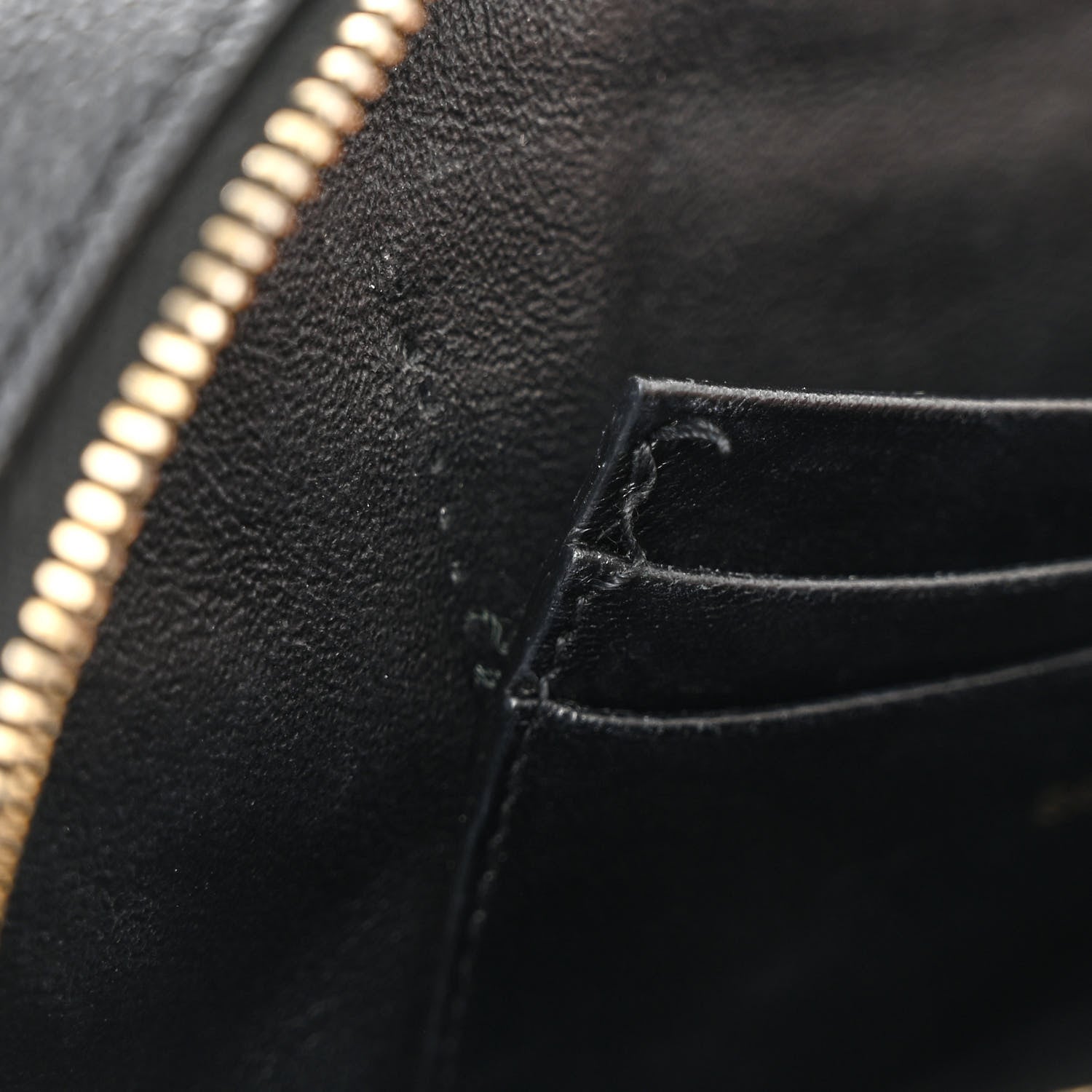 Saint Laurent Grain De Poudre Matelasse Monogram Mini Lou Camera Bag Black 11 of 12