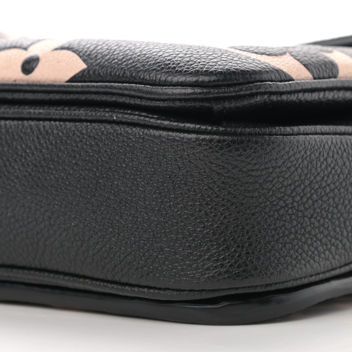 Louis Vuitton Empreinte Monogram Giant Pochette Metis Black Beige 10 of 11