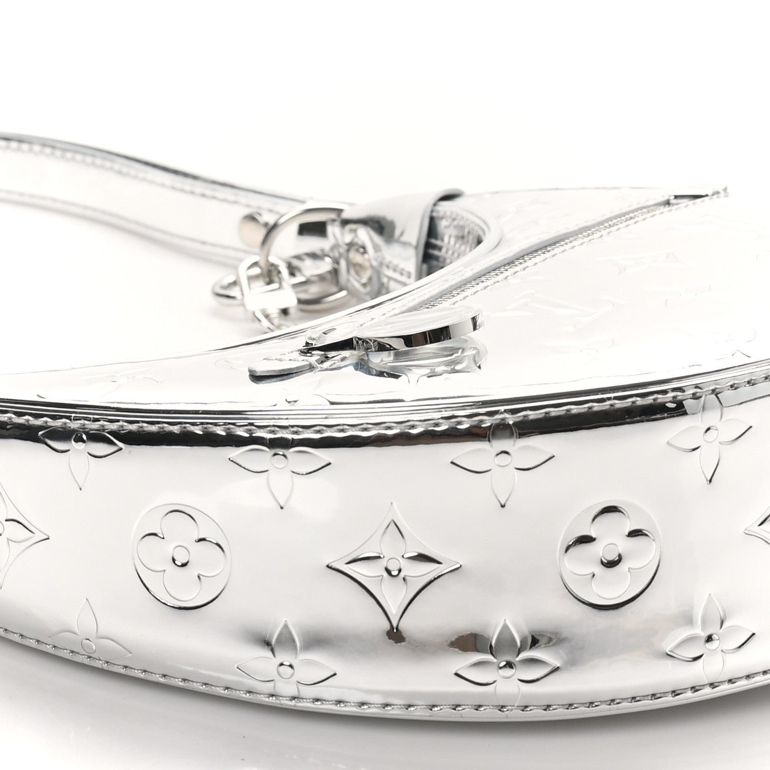 Chanel Graduated Pearl Crystal CC Long Necklace Silver 11 of 12