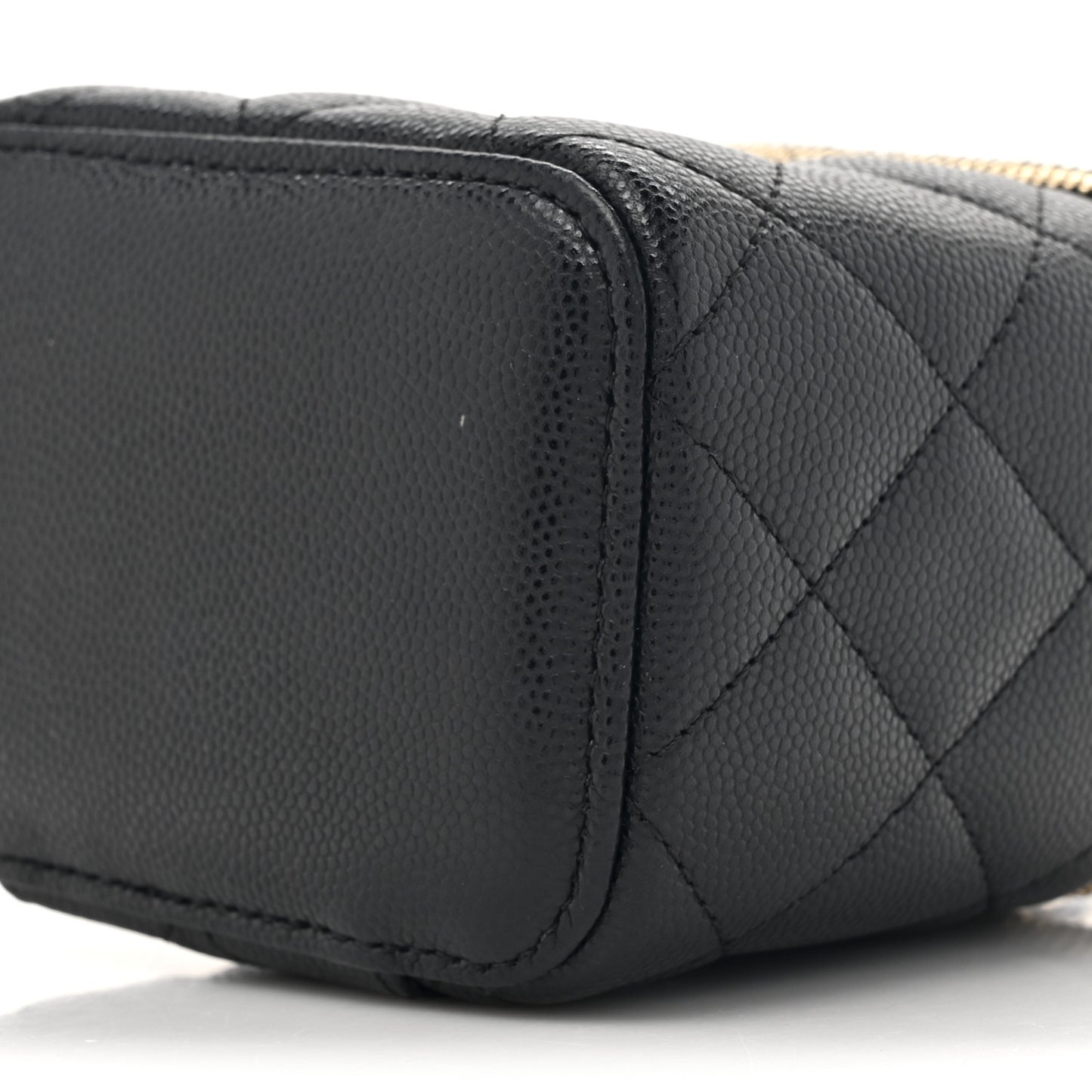 Caviar Quilted Mini Vanity Case With Chain Black