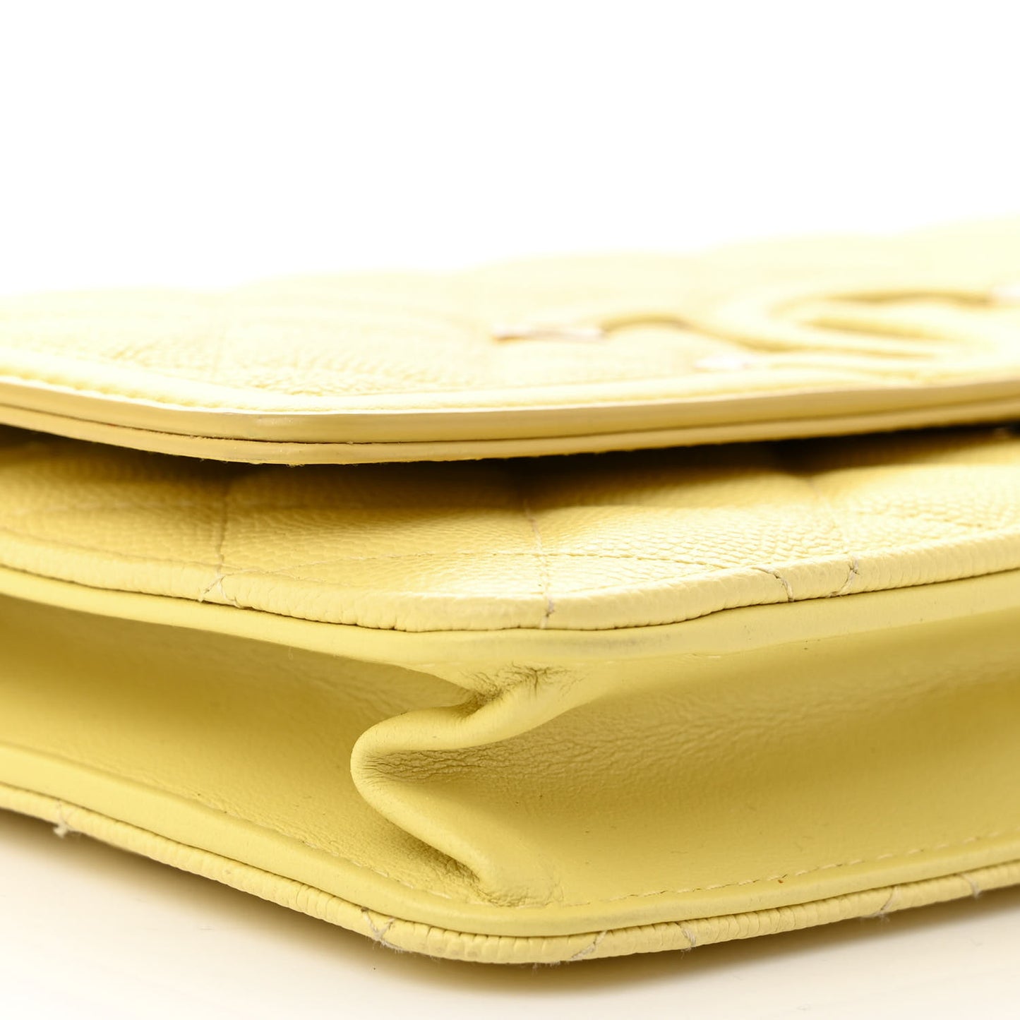 Caviar Quilted CC Filigree Wallet On Chain WOC Yellow