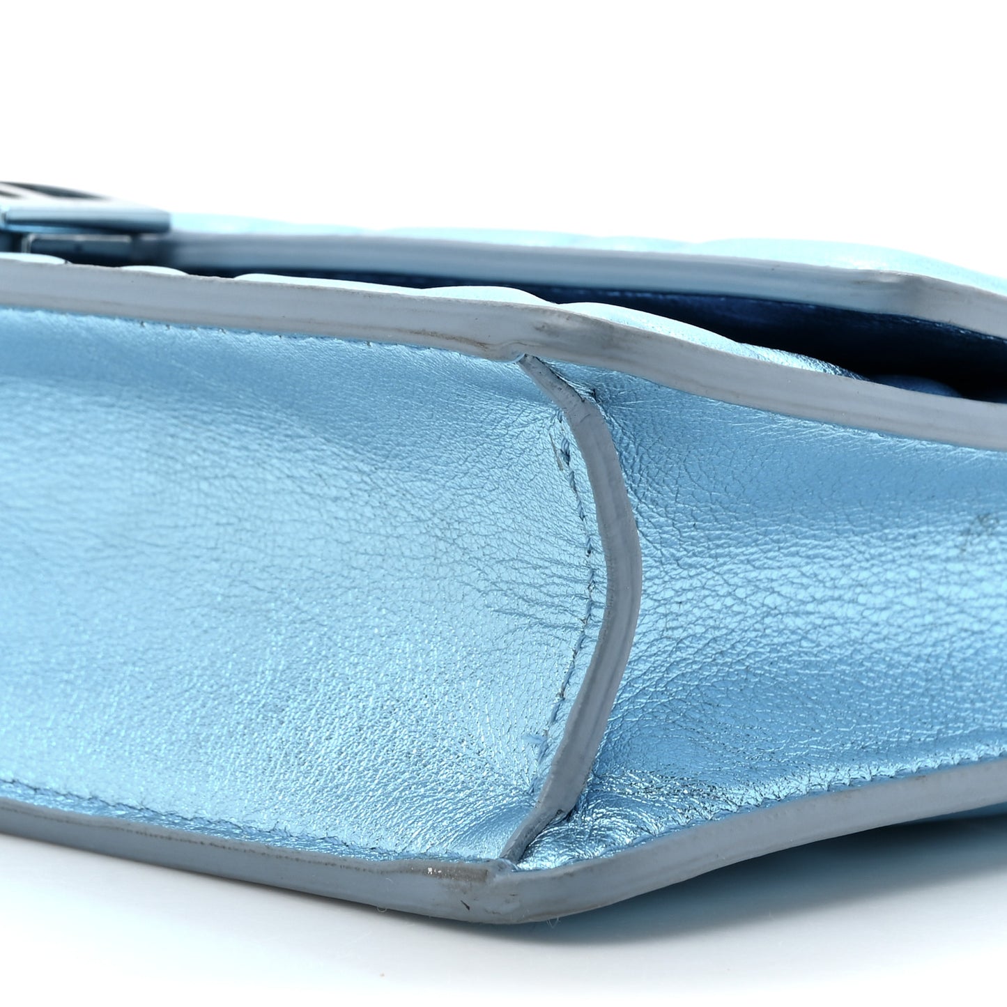 Metallic Nappa Matisse FF Embossed Wallet On Chain Laguna Palladio