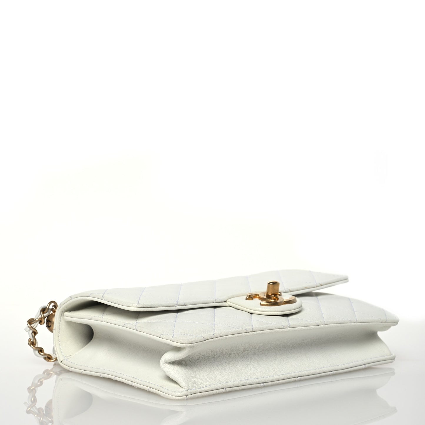 Lambskin Quilted Small Chic Pearls Flap White