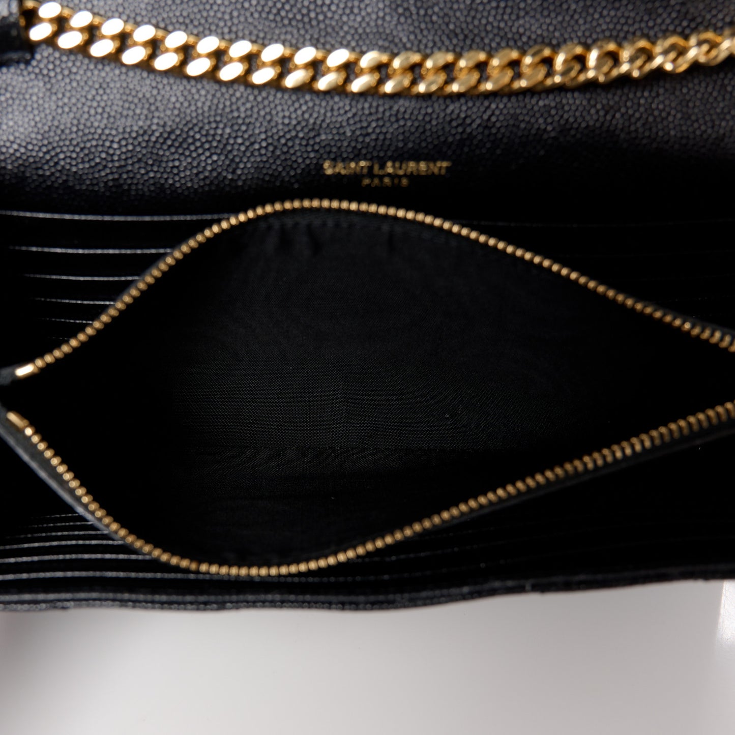 Grain De Poudre Matelasse Chevron Monogram Chain Wallet Black