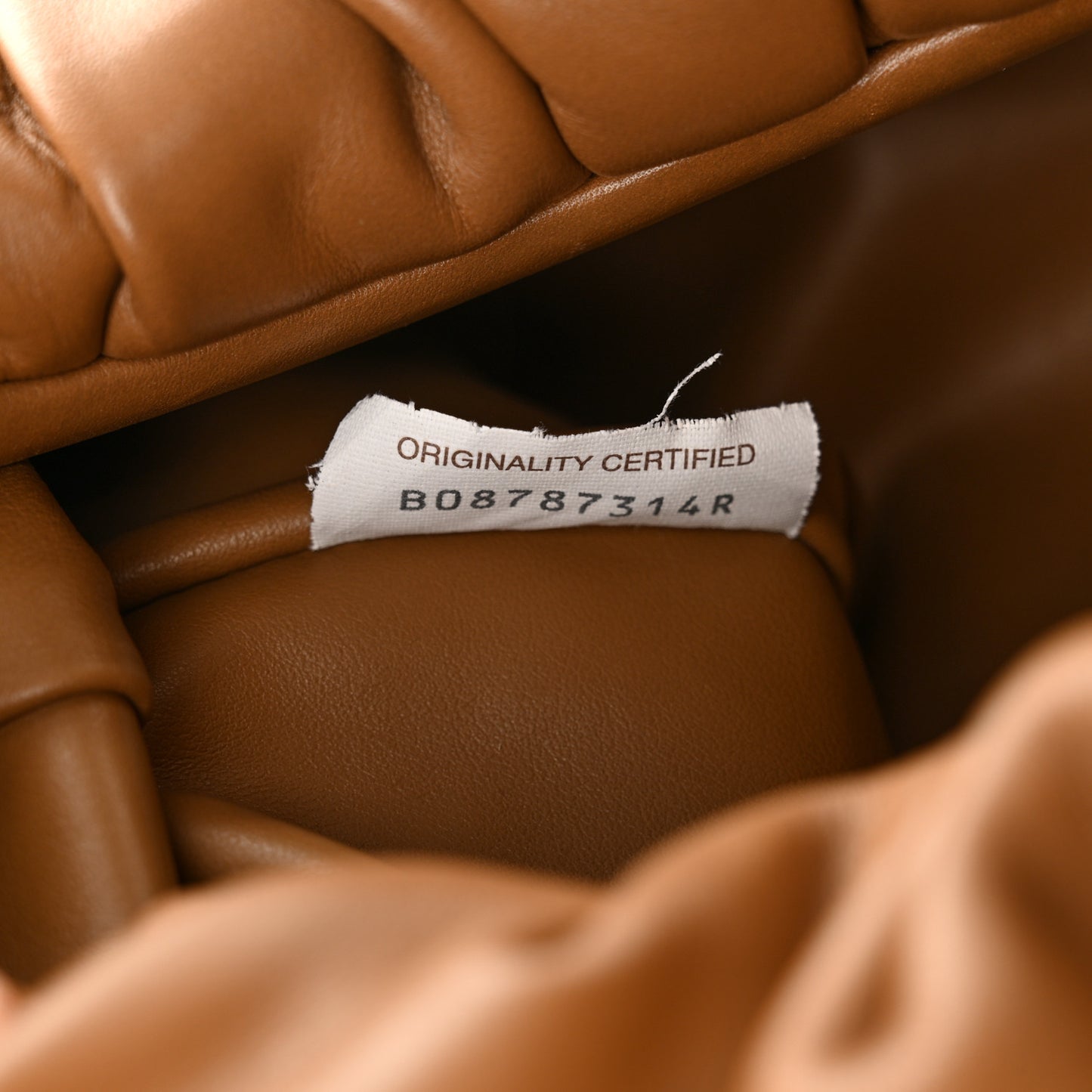 Smooth Butter Calfskin Medium The Shoulder Pouch Cammello